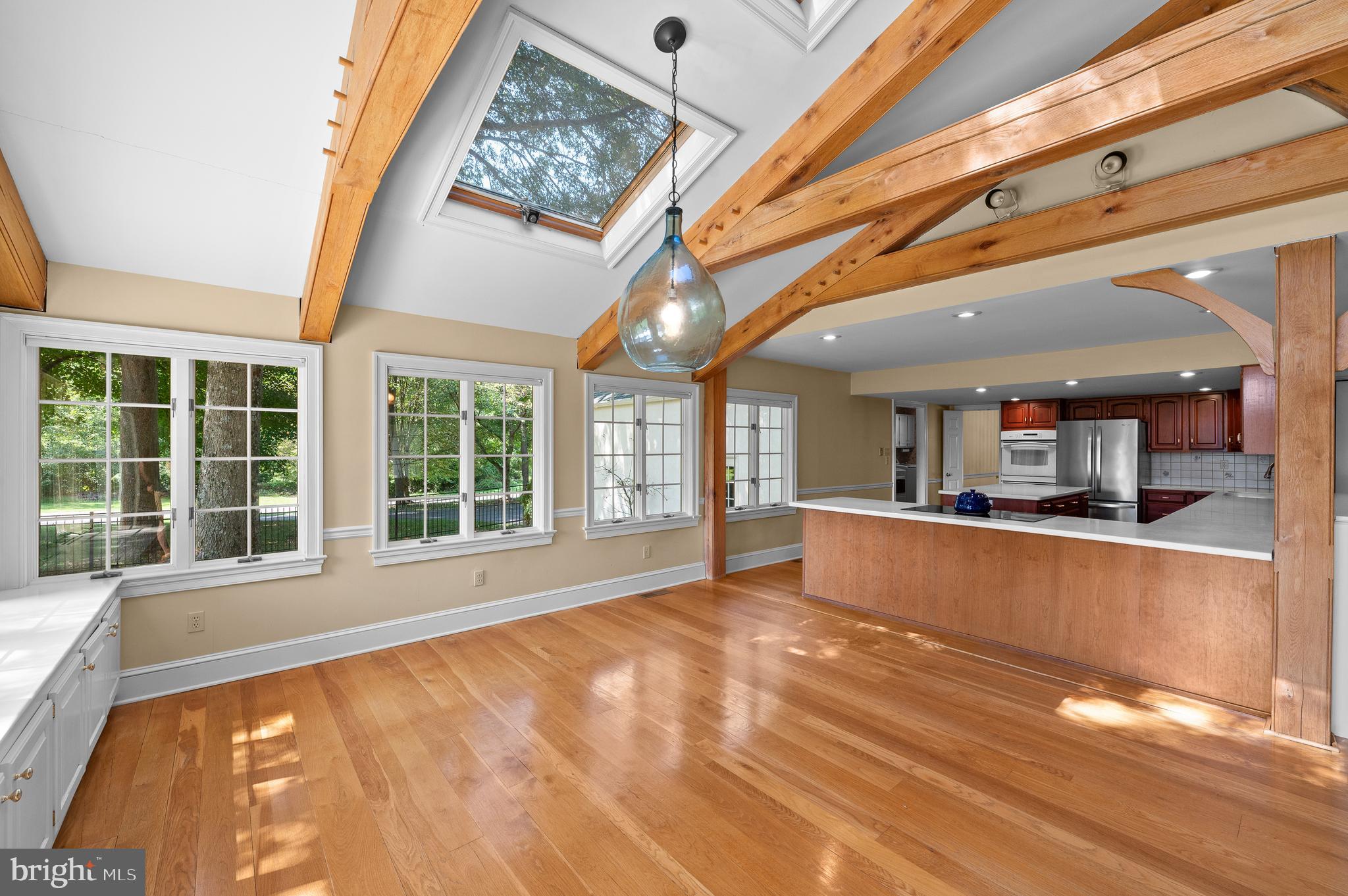 SPRING MEADOWS - Residential