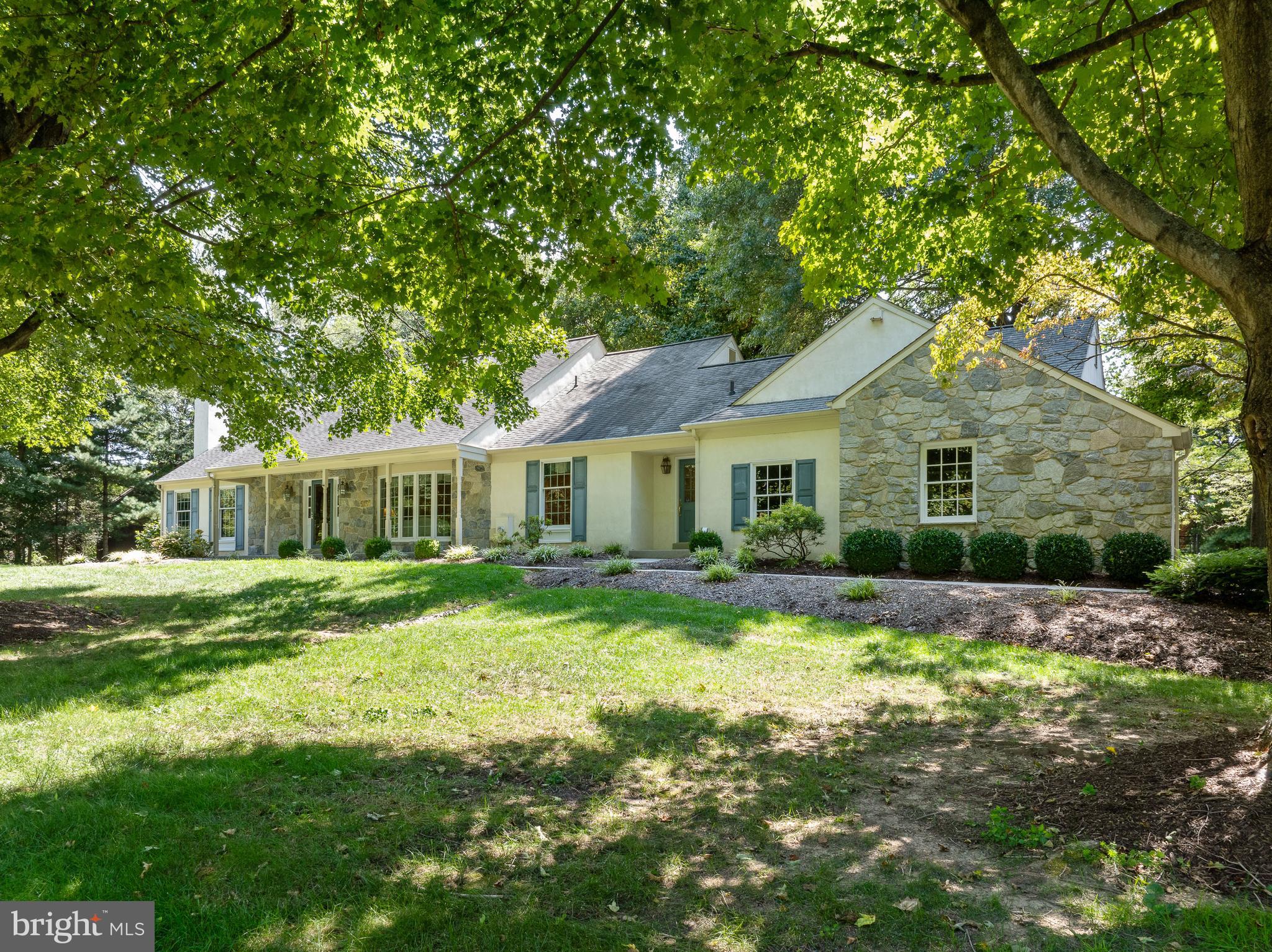 SPRING MEADOWS - Residential