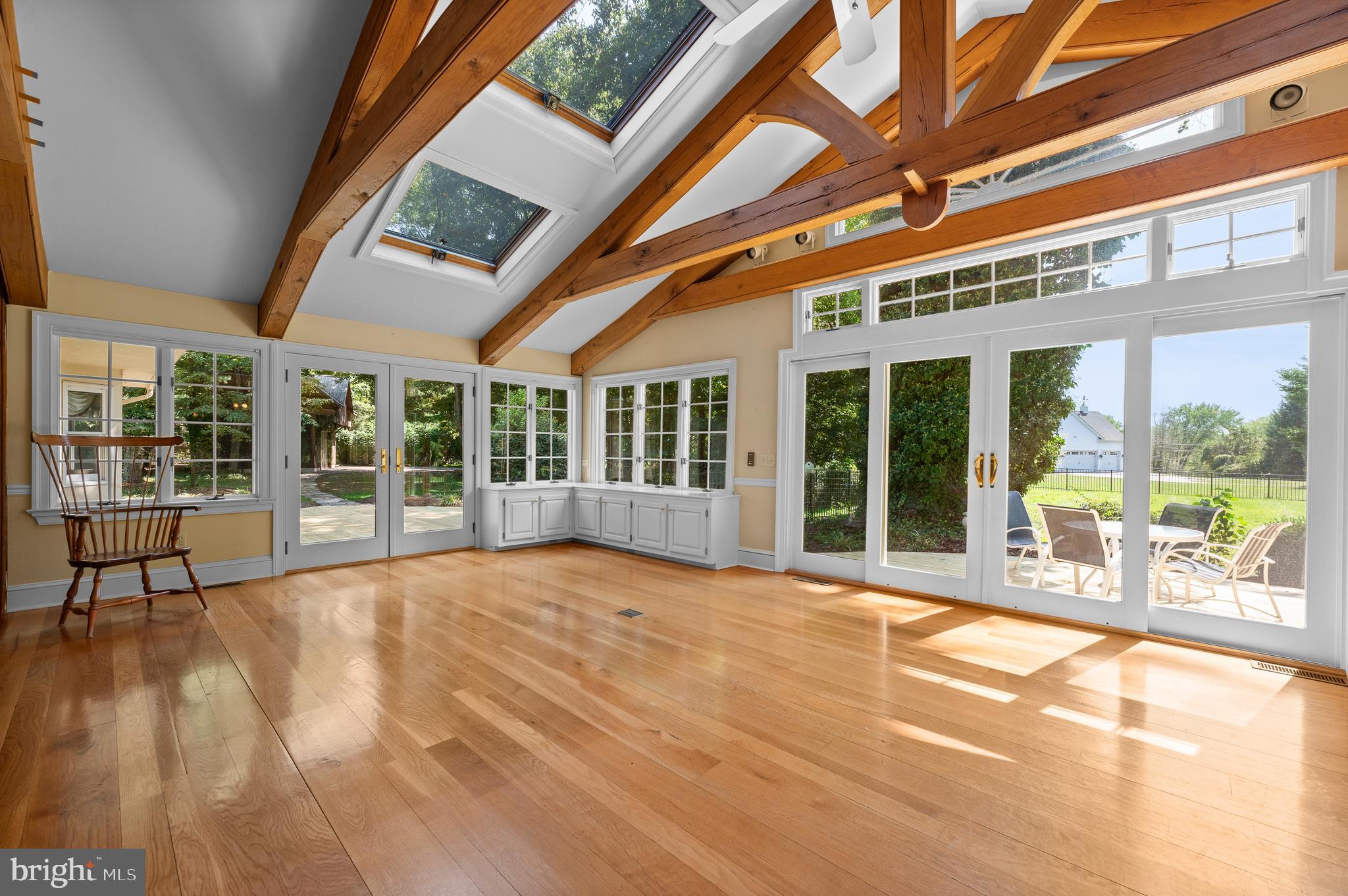 SPRING MEADOWS - Residential