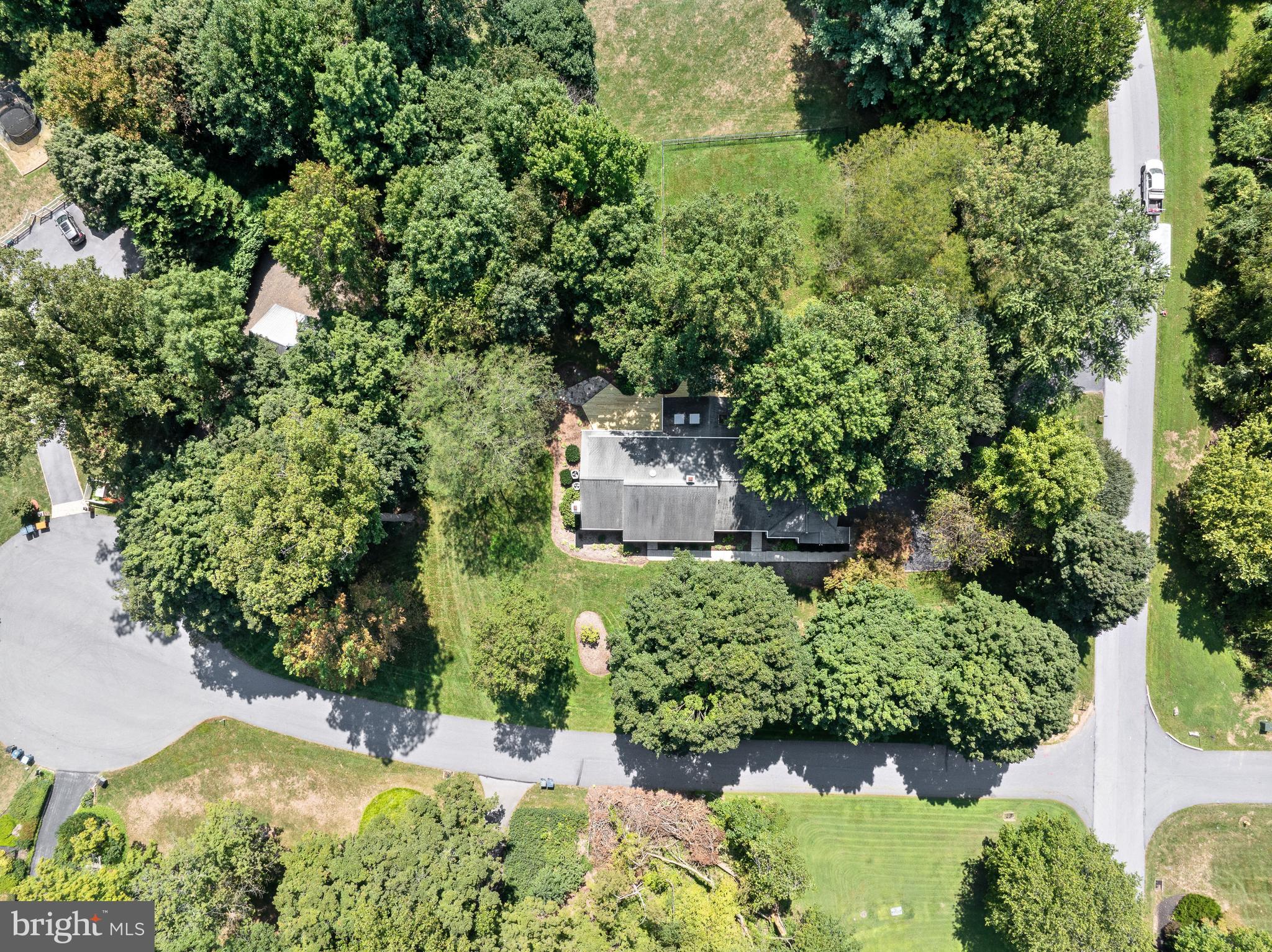 SPRING MEADOWS - Residential