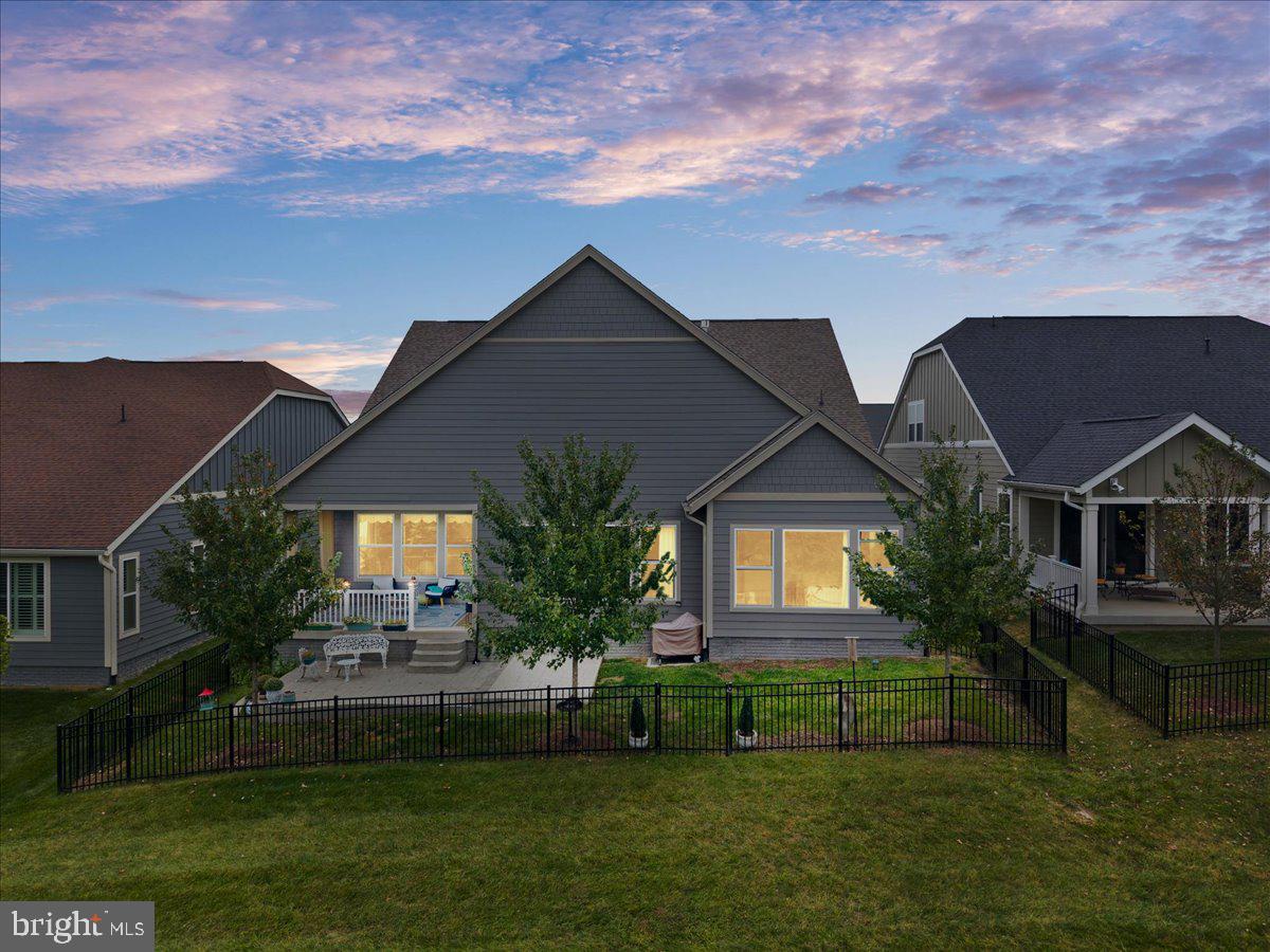 SHENANDOAH, LAKE FREDERICK - Residential