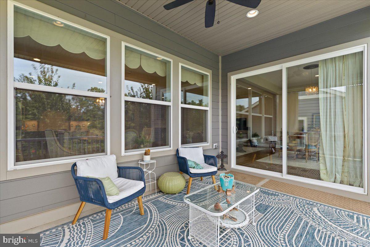 SHENANDOAH, LAKE FREDERICK - Residential