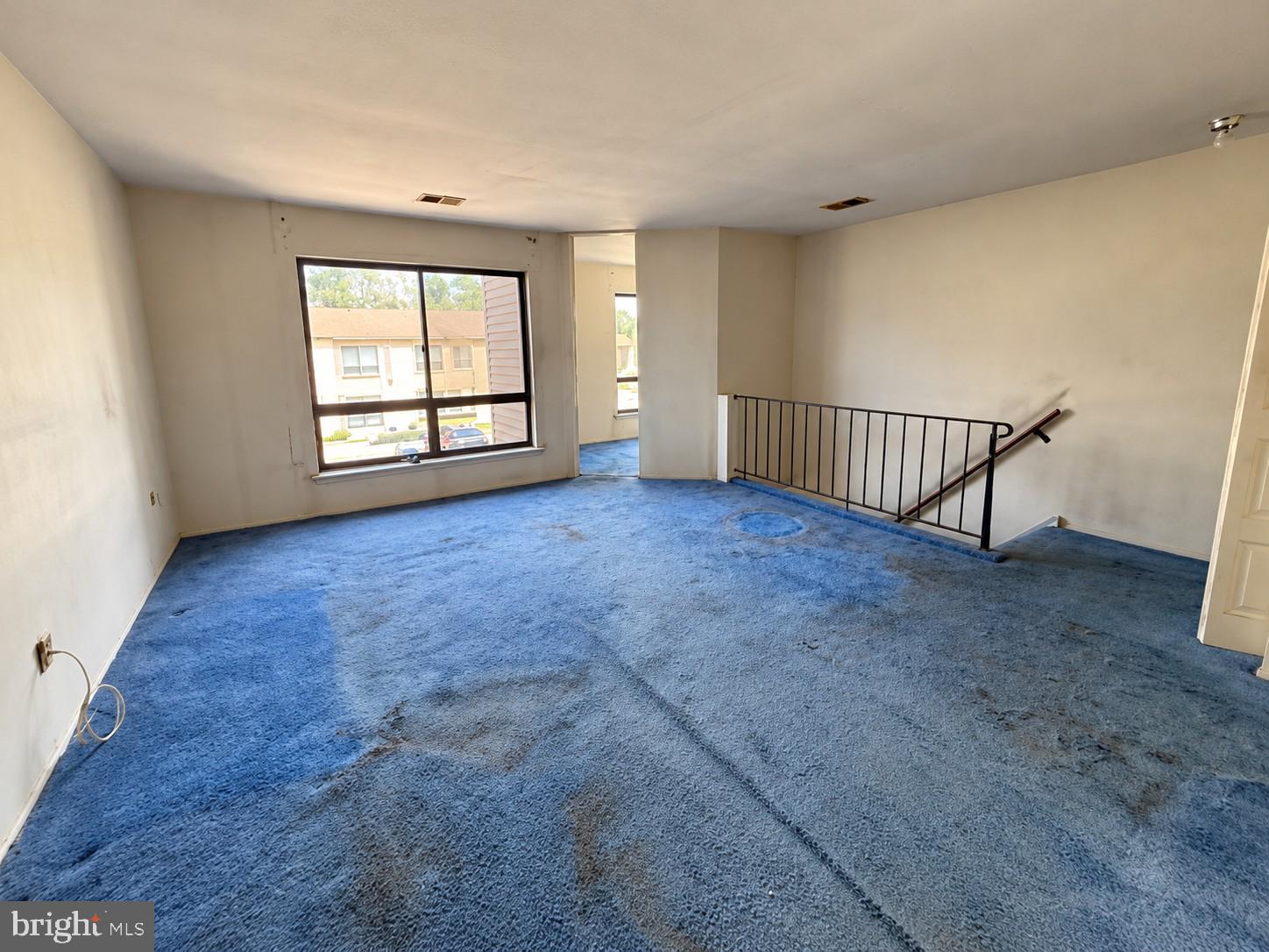 60 BANNER COURT