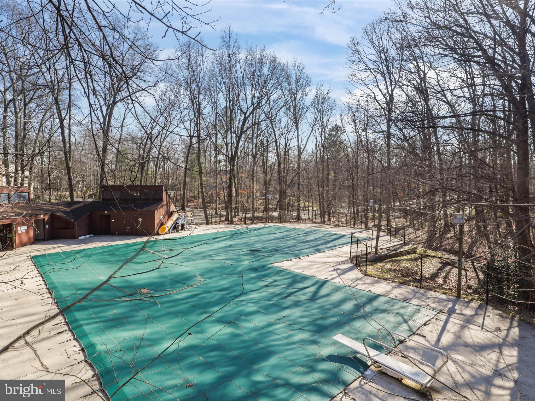 DEEPWOOD - Residential