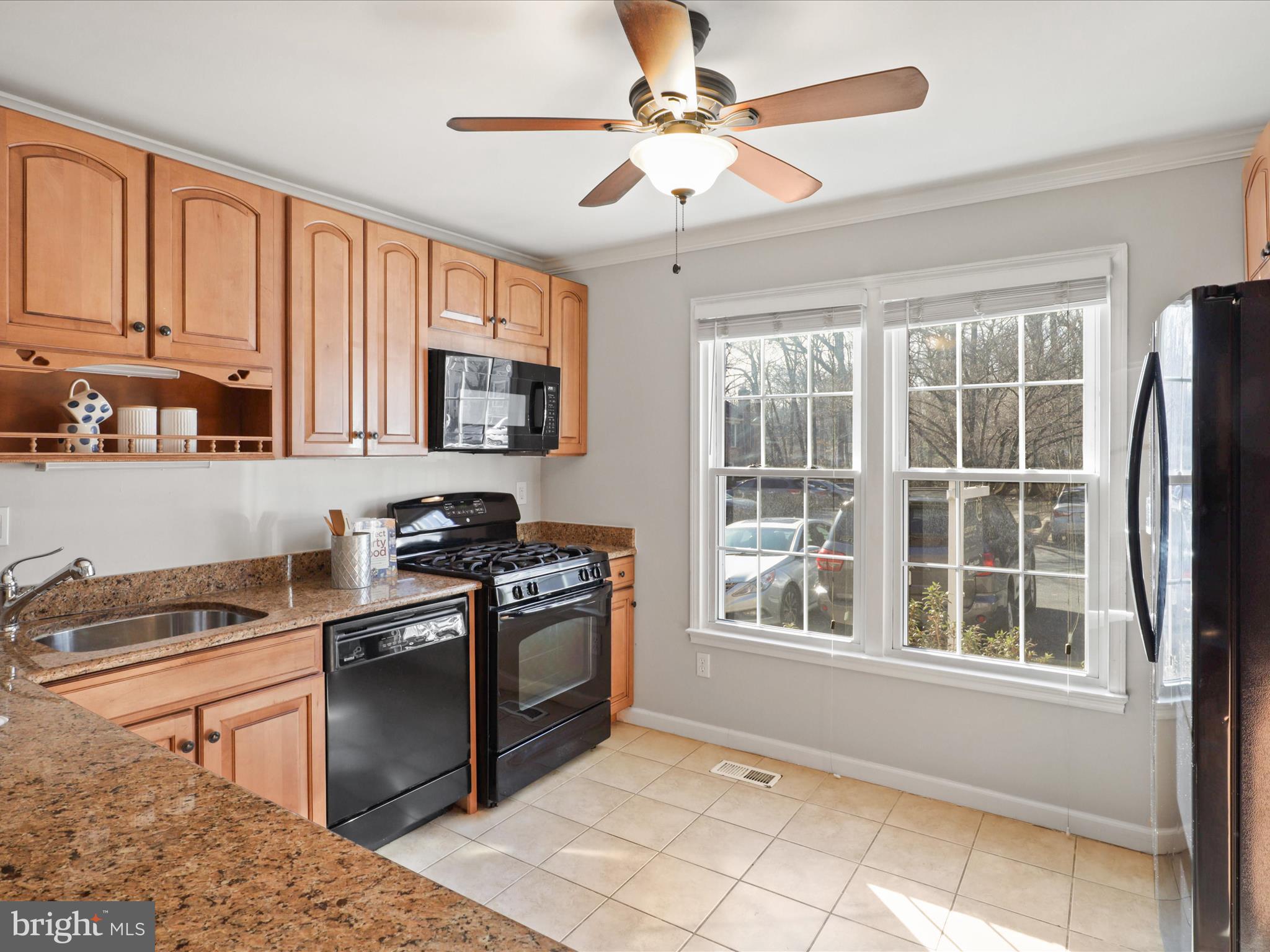 DEEPWOOD - Residential