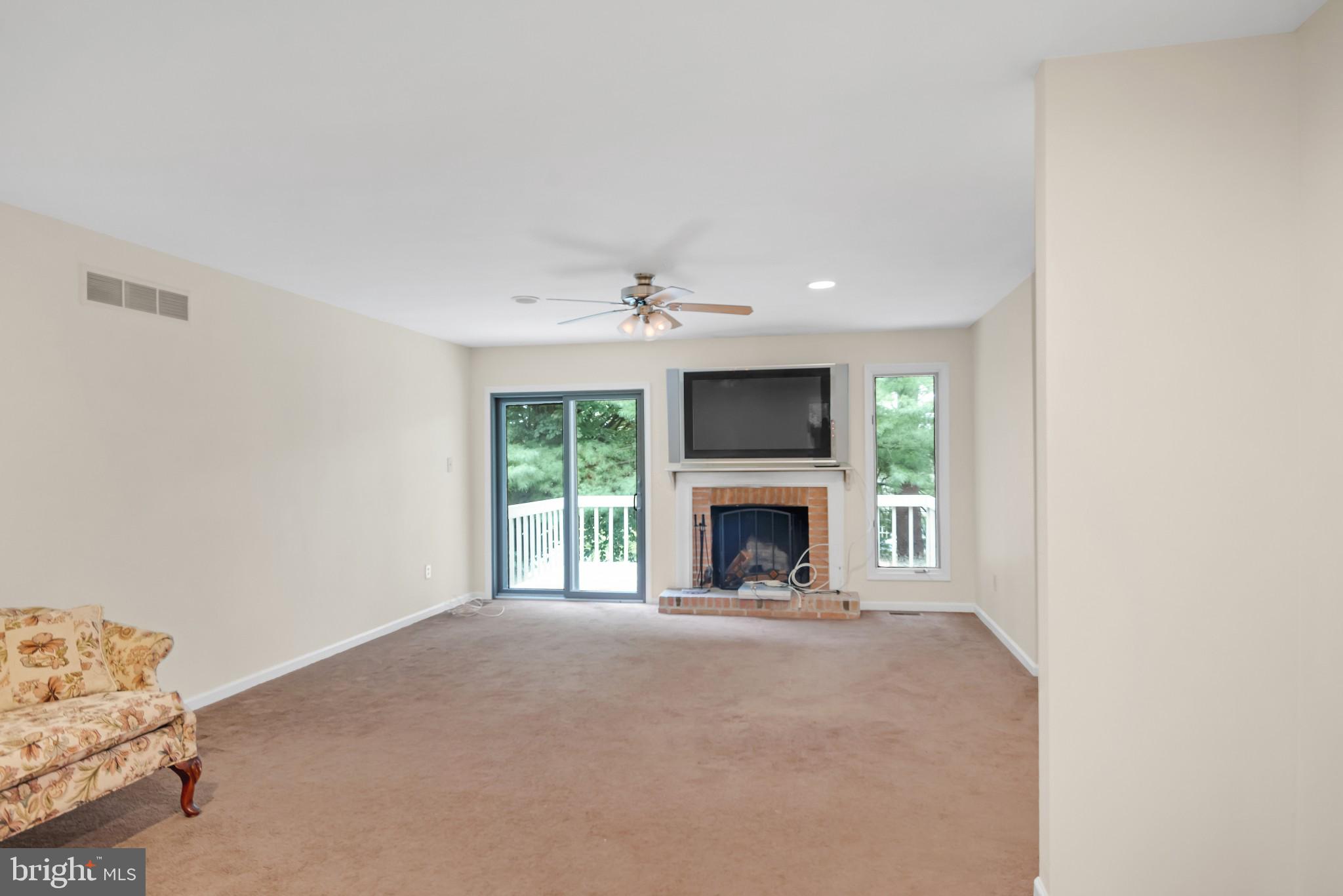 RADLEY RUN MEWS - Residential