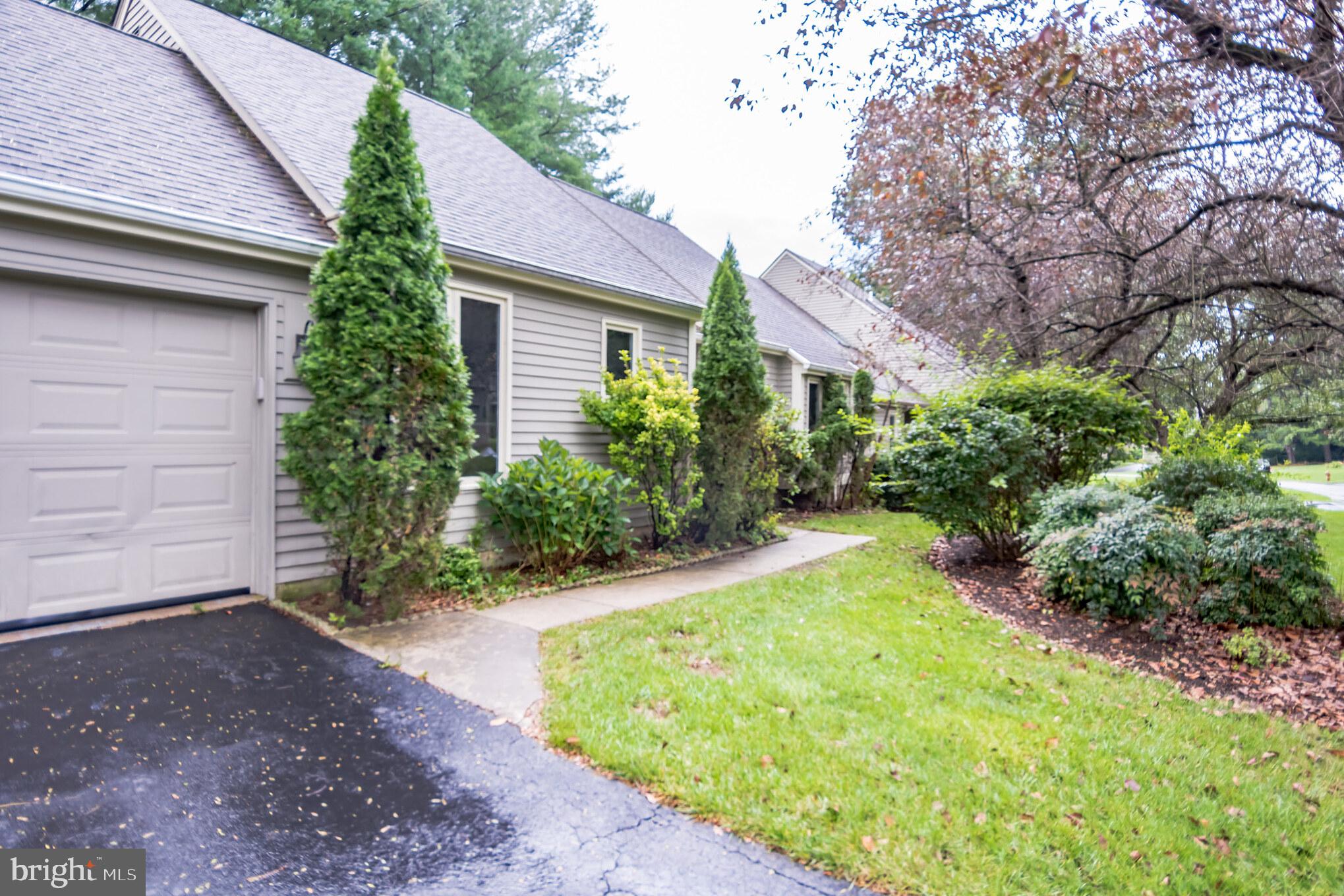 RADLEY RUN MEWS - Residential