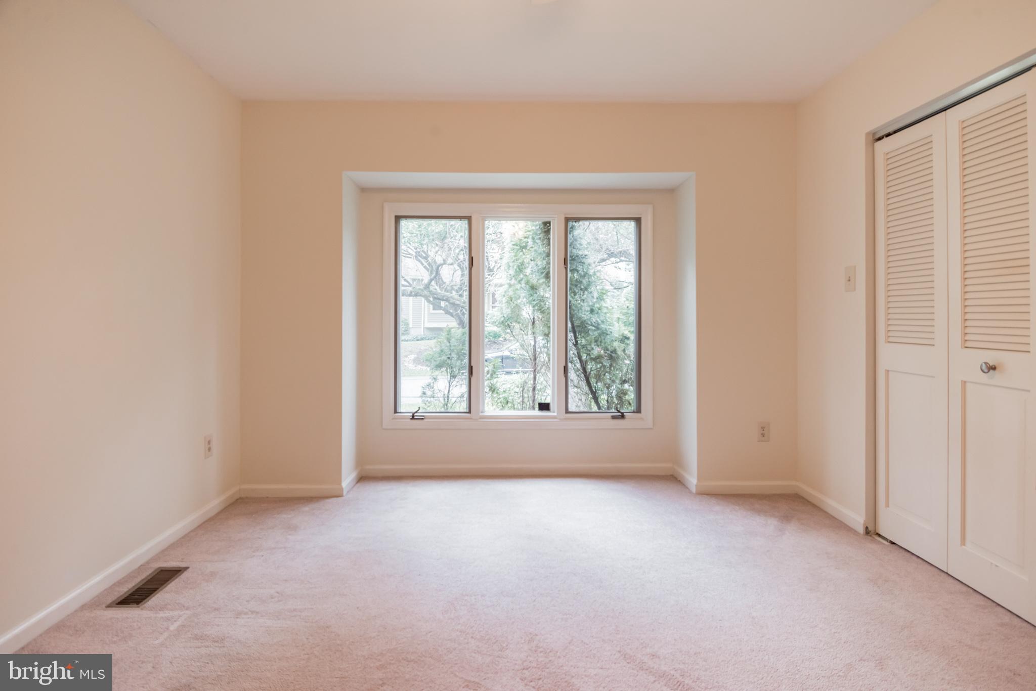 RADLEY RUN MEWS - Residential