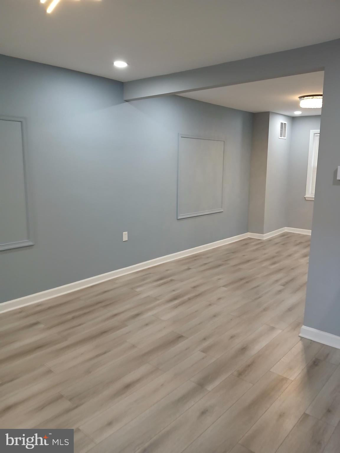 GREENSPRING - Residential