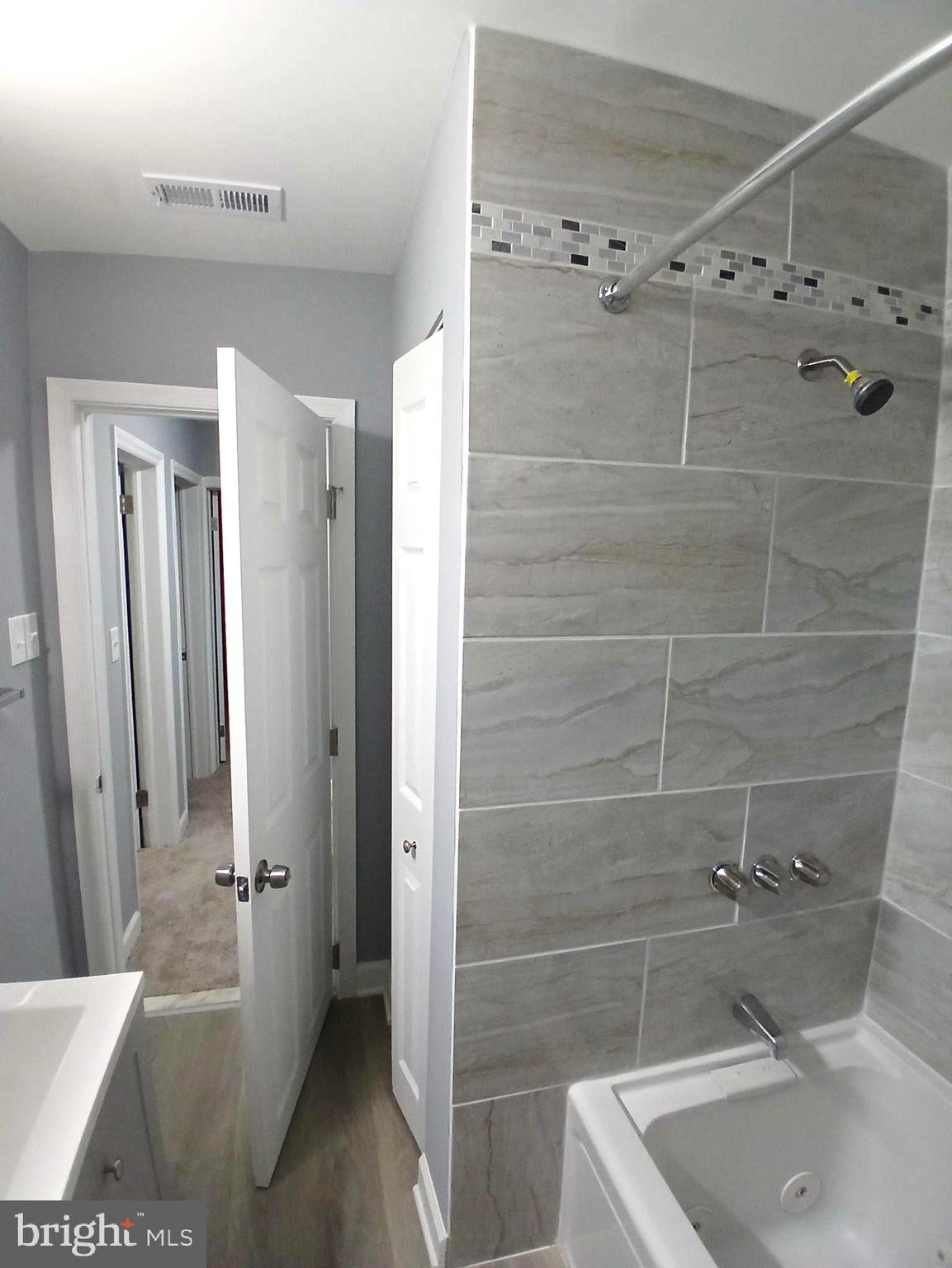 GREENSPRING - Residential