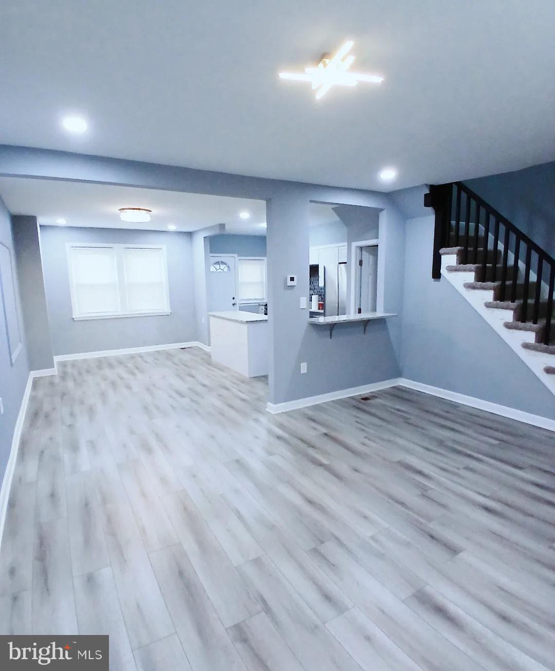 GREENSPRING - Residential