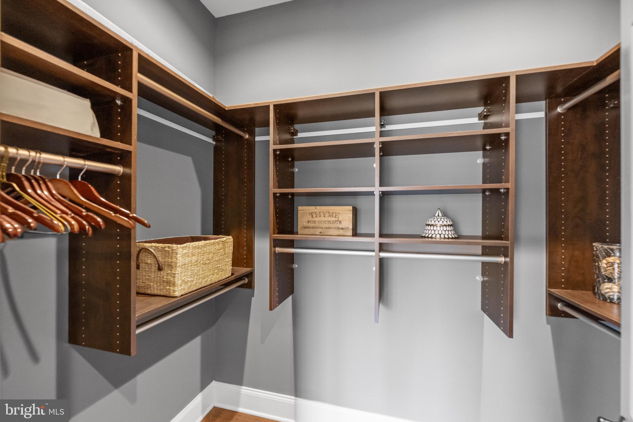 LISETER - Residential