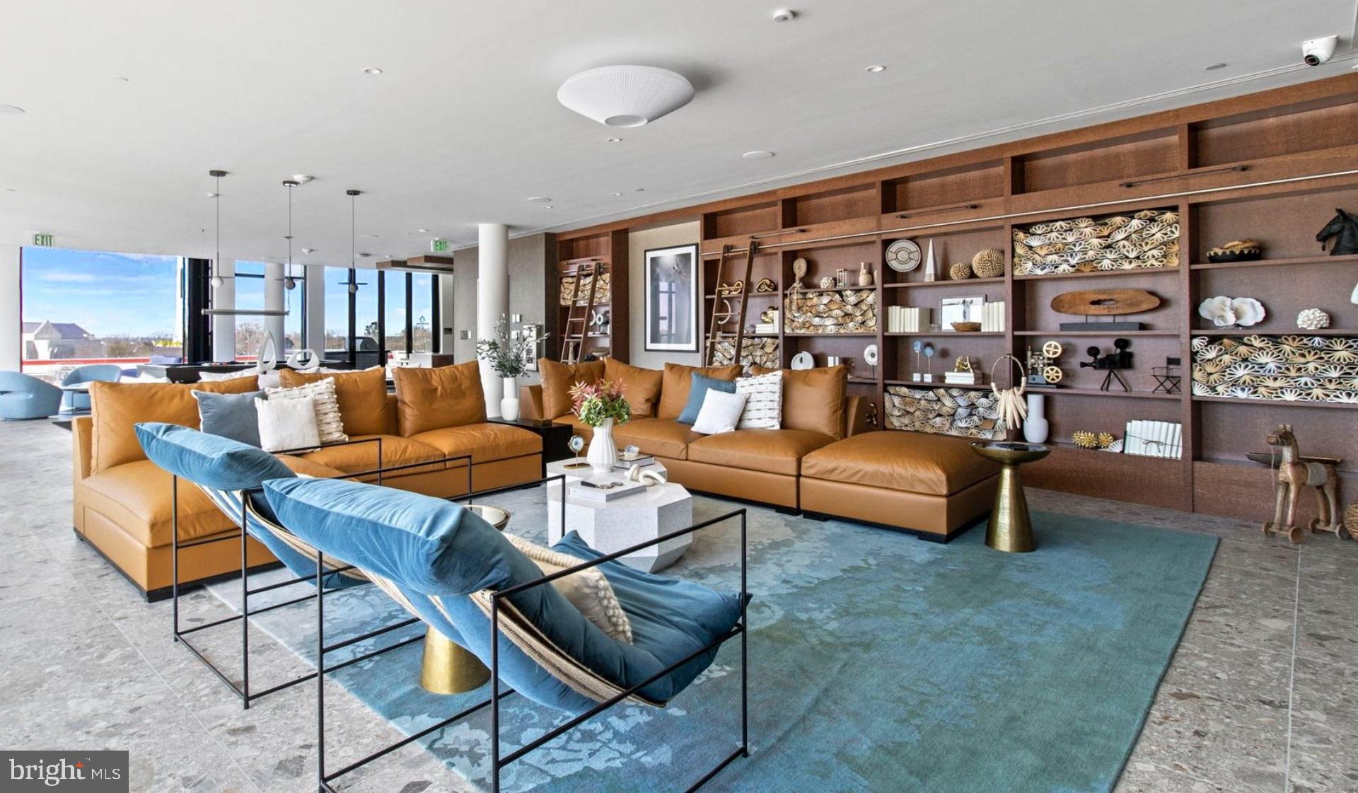 4000 WISCONSIN AVENUE NW PARC-T130