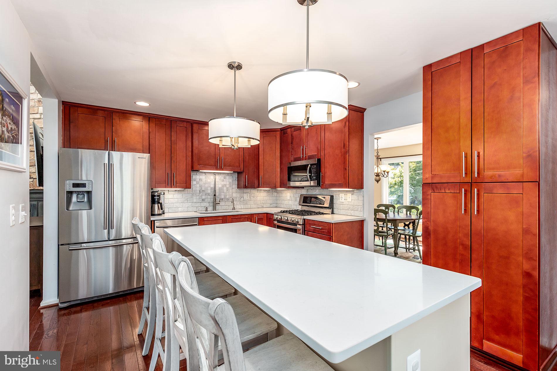 BLUFFS OF WOLF TRAP - Residential