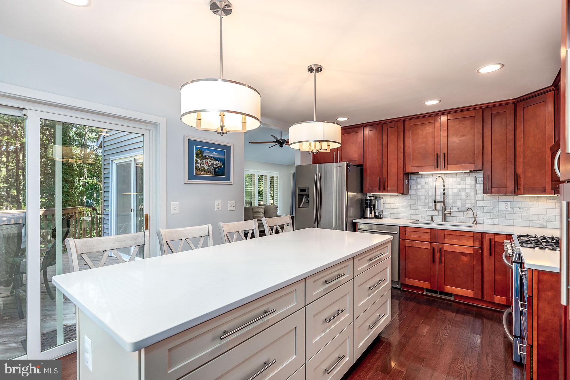 BLUFFS OF WOLF TRAP - Residential