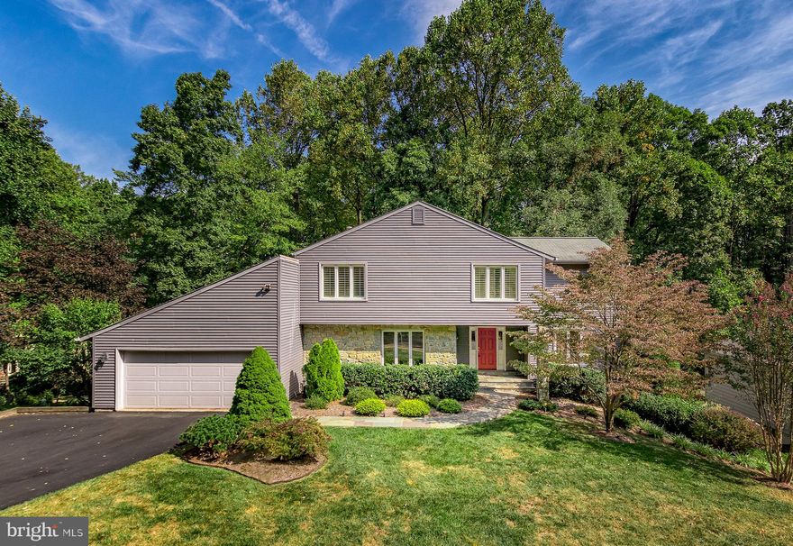 Beautiful contemporary home located in the Bluffs of Wolf Trap. This home features 3 finished levels, 3 bedrooms, 2 full baths, 2 half baths and 3,446 square feet of living space. Quiet .37 lot backing to trees with a welcoming front porch and expansive back deck. Bright and open interior complete with an updated chef s kitchen with quartz counter tops, two story family room, living room, dining room and mudroom. Owner s suite with updated bath. Finished lower level with recreation room, laundry, storage and possible 4th bedroom. Ideal Vienna location minutes from downtown Vienna and Wolf Trap Center for the Performing Arts with easy access to Metro, Tyson s, the Dulles Toll Road and DC.