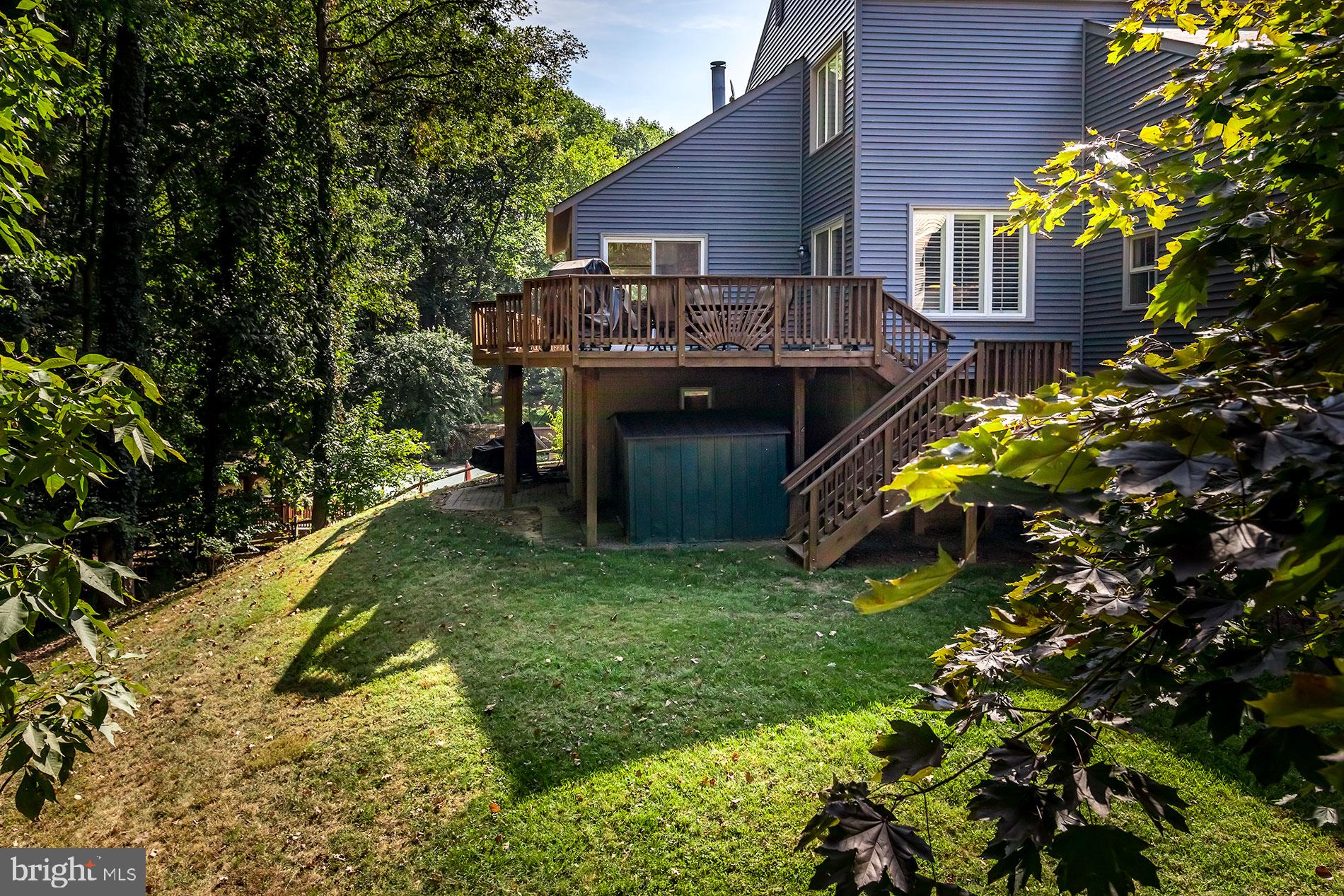 BLUFFS OF WOLF TRAP - Residential