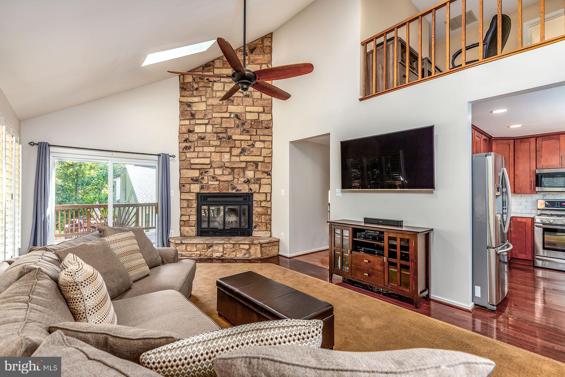 BLUFFS OF WOLF TRAP - Residential