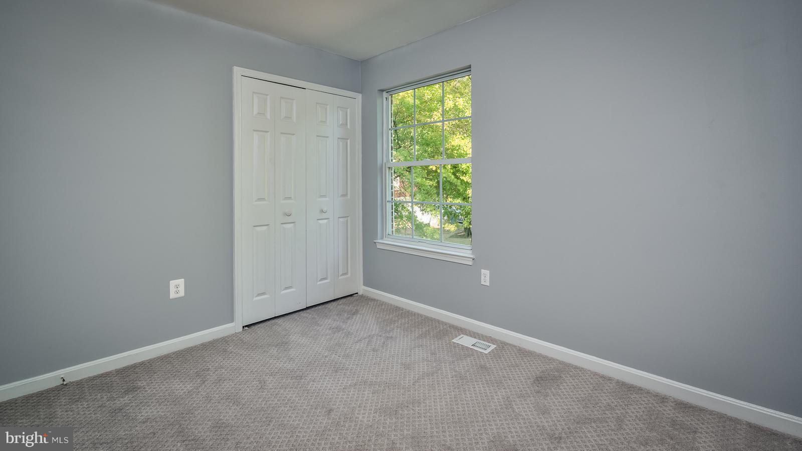 BARNABY KNOLLS PLAT 6 - Residential