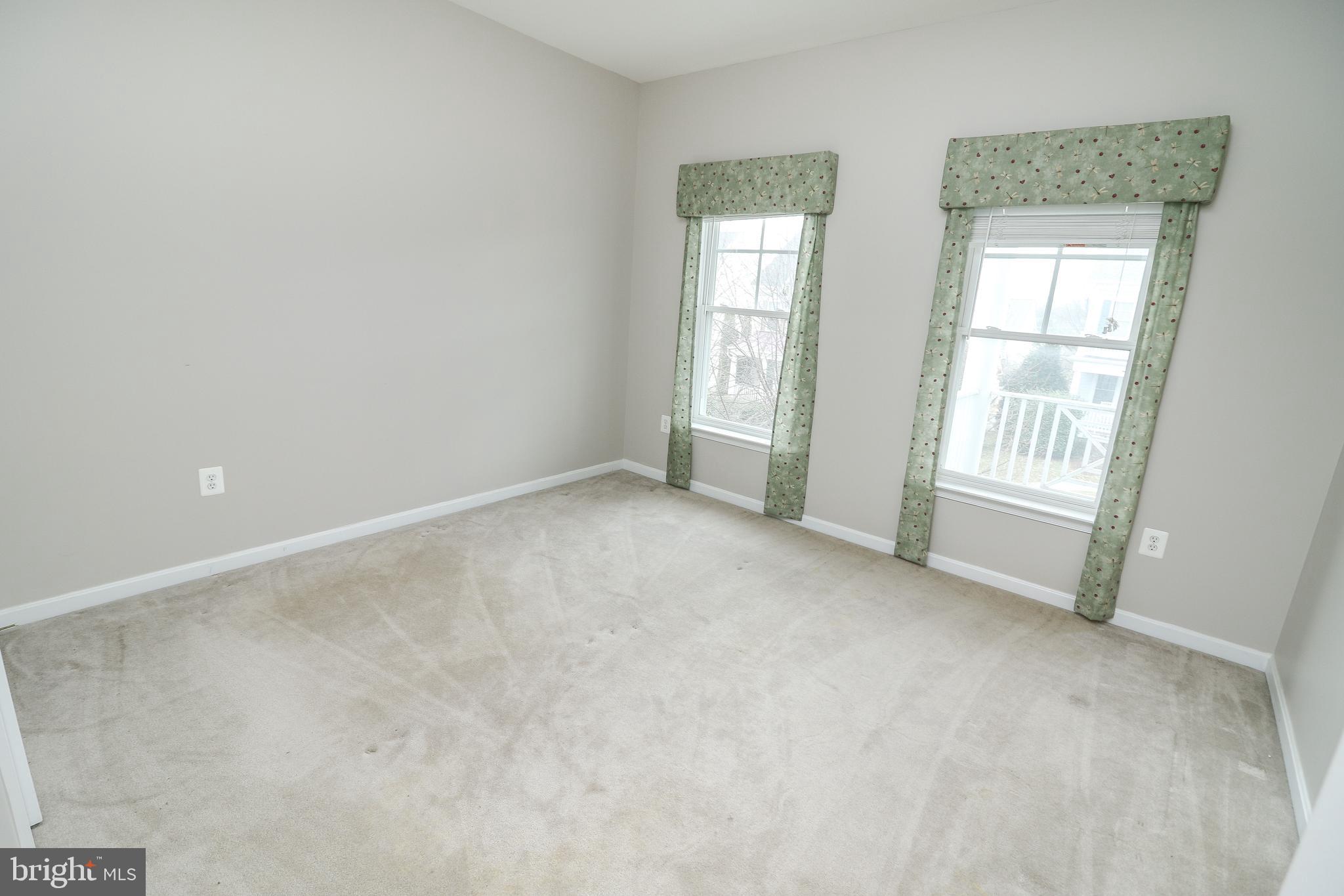 VILLAGE CASE - Residential