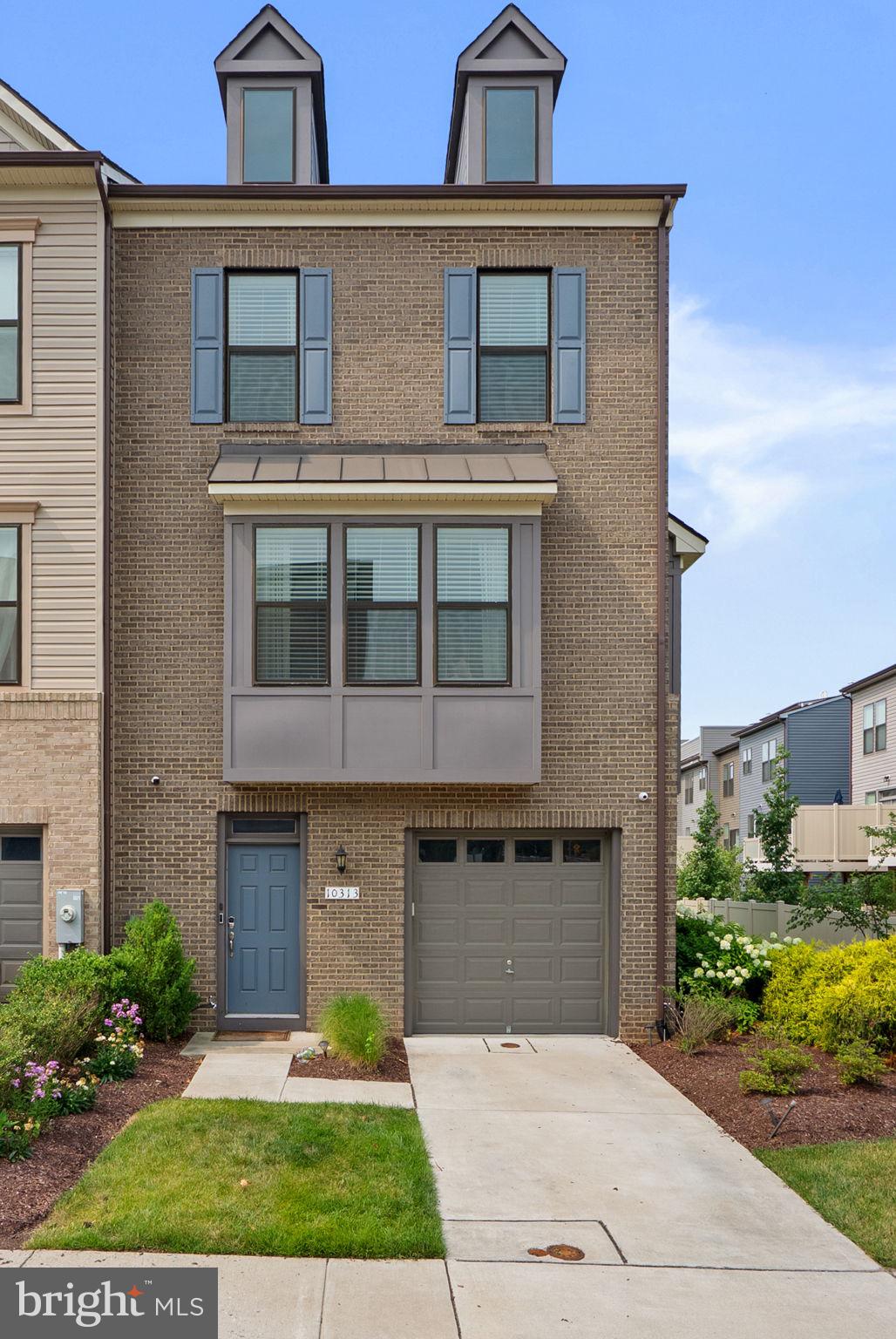 Photo 1 of 27 — 10313 VISTA MEADOW WAY, LANHAM, MD 20706