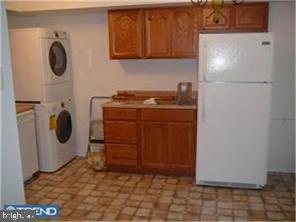 GWYNEDD CLUB - Residential Lease