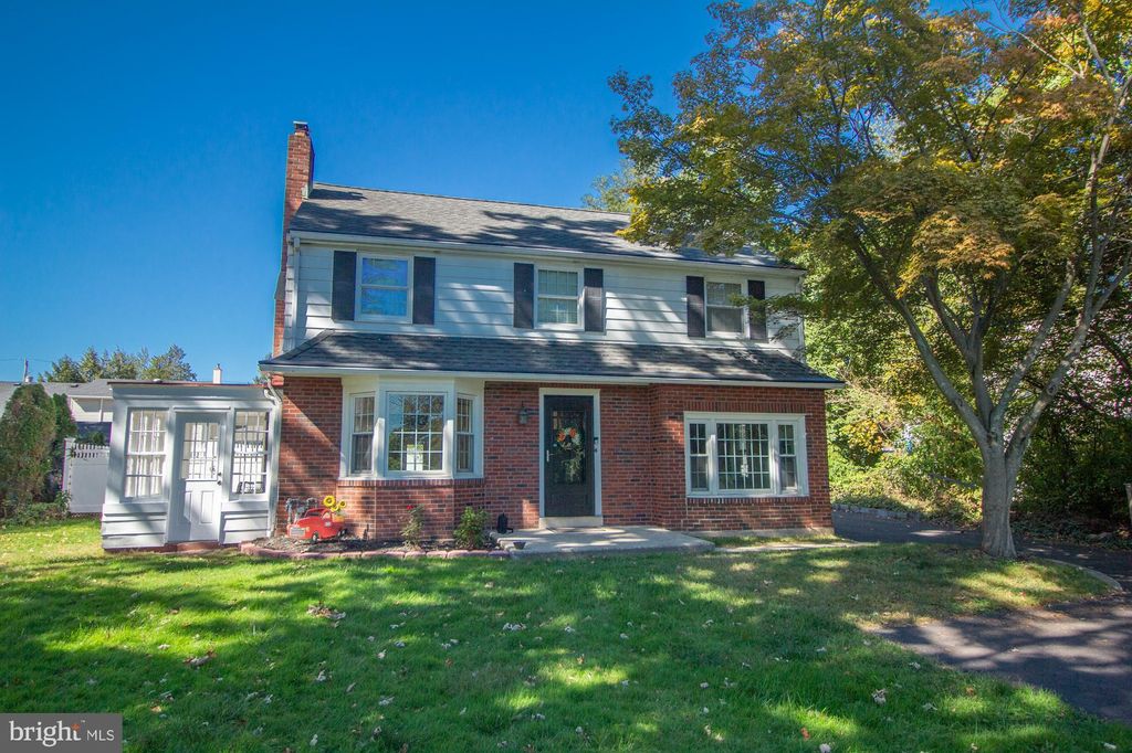 Photo of 6419 Radcliffe Street, BRISTOL, PA 19007 (MLS # PABU2107428)