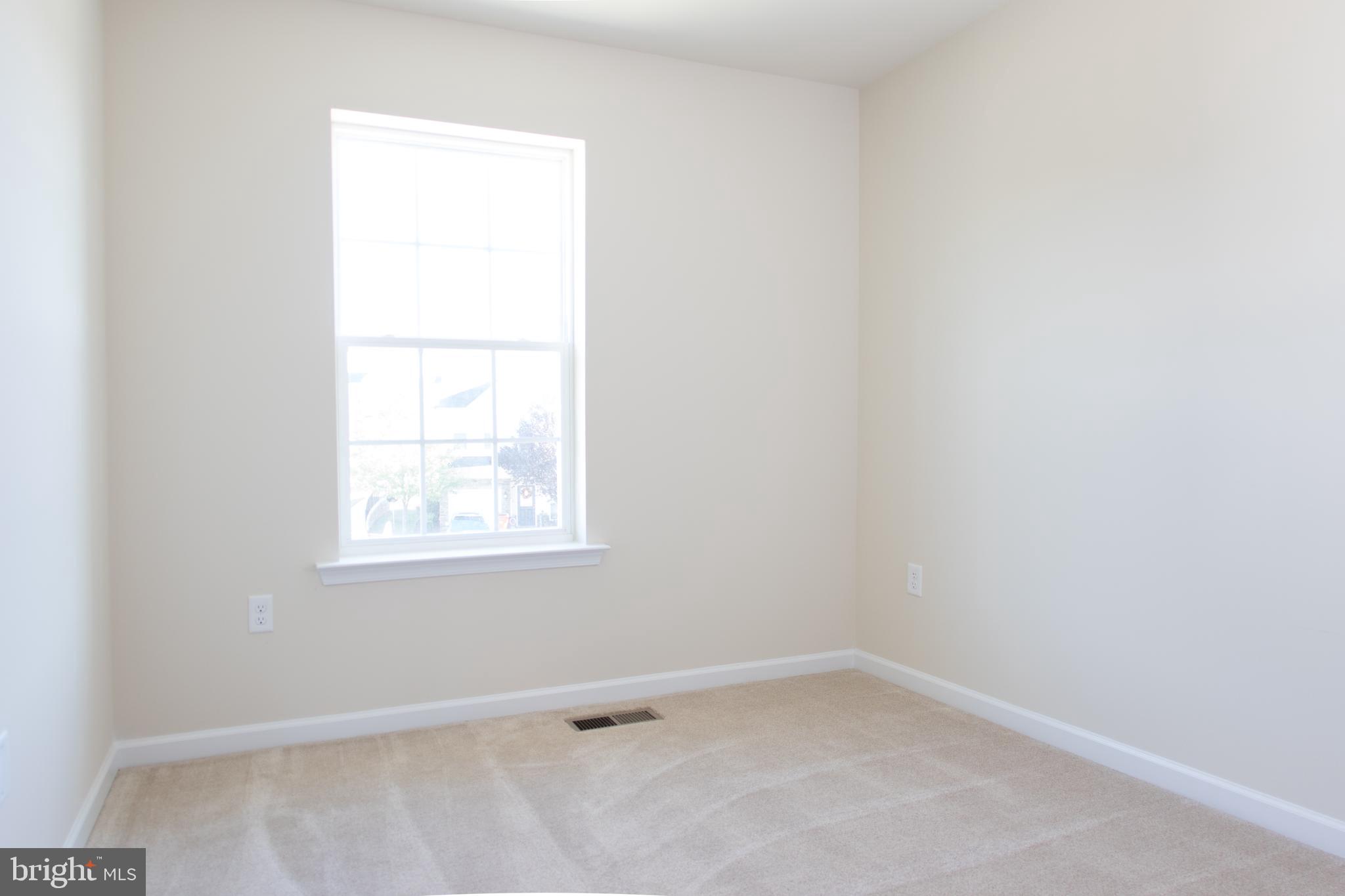 ARCHERS ROCK - Residential