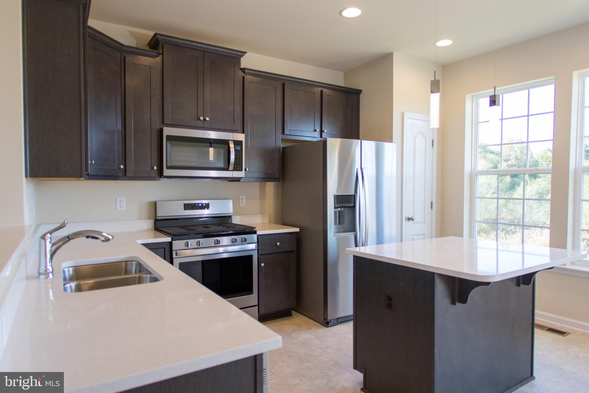 ARCHERS ROCK - Residential