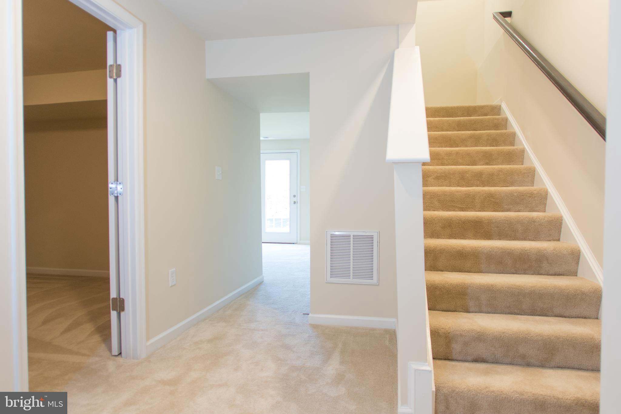 ARCHERS ROCK - Residential