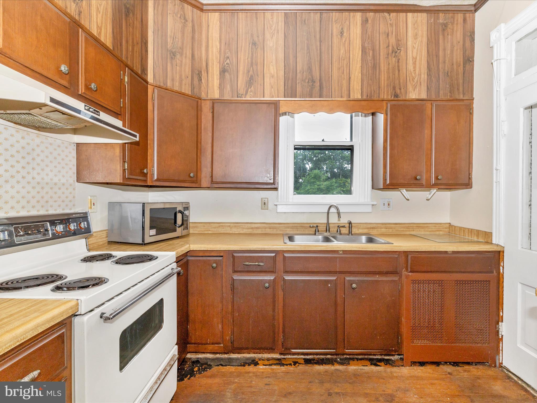 NORTH END - Residential