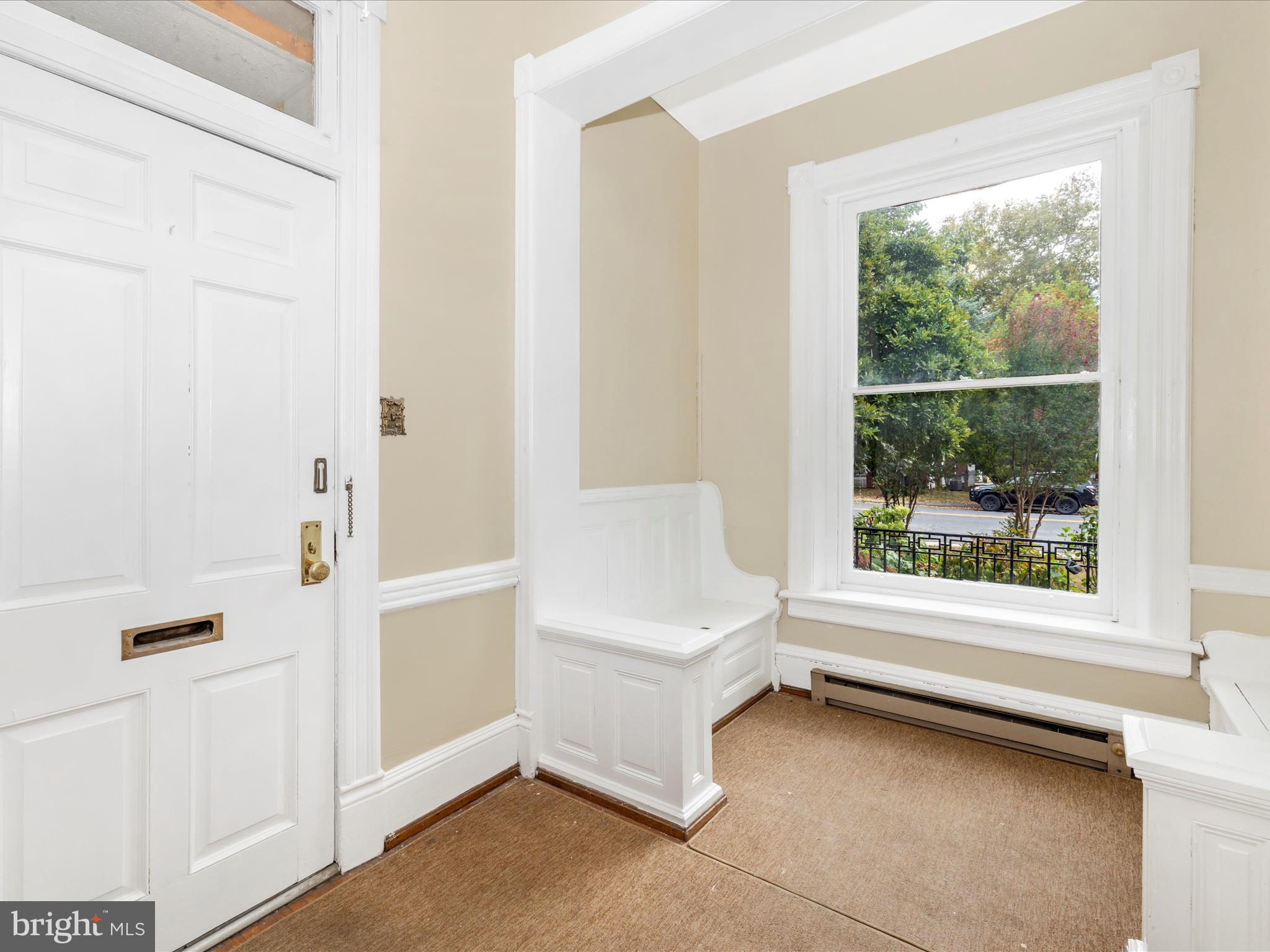 NORTH END - Residential