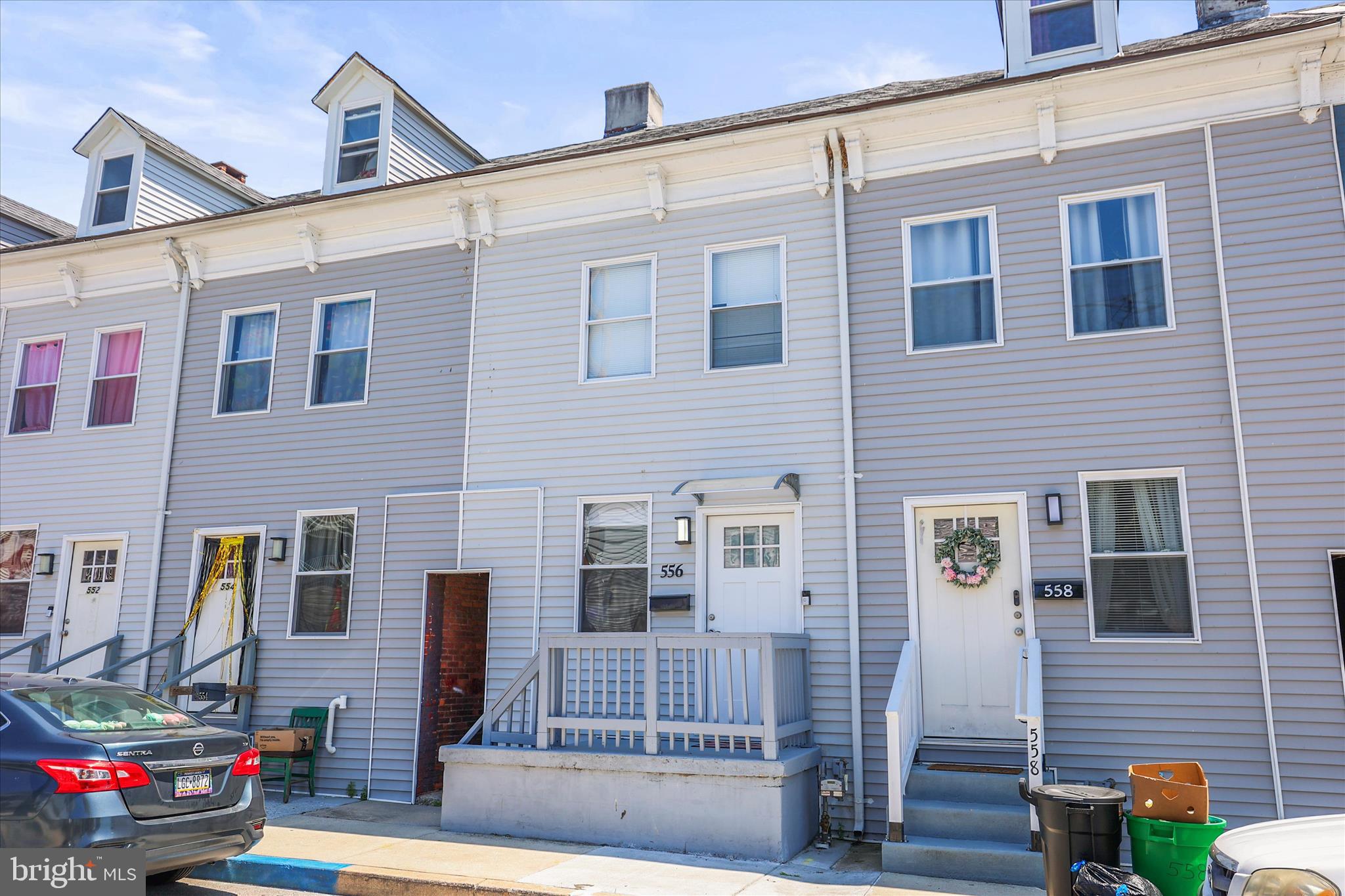 556 SALEM AVENUE