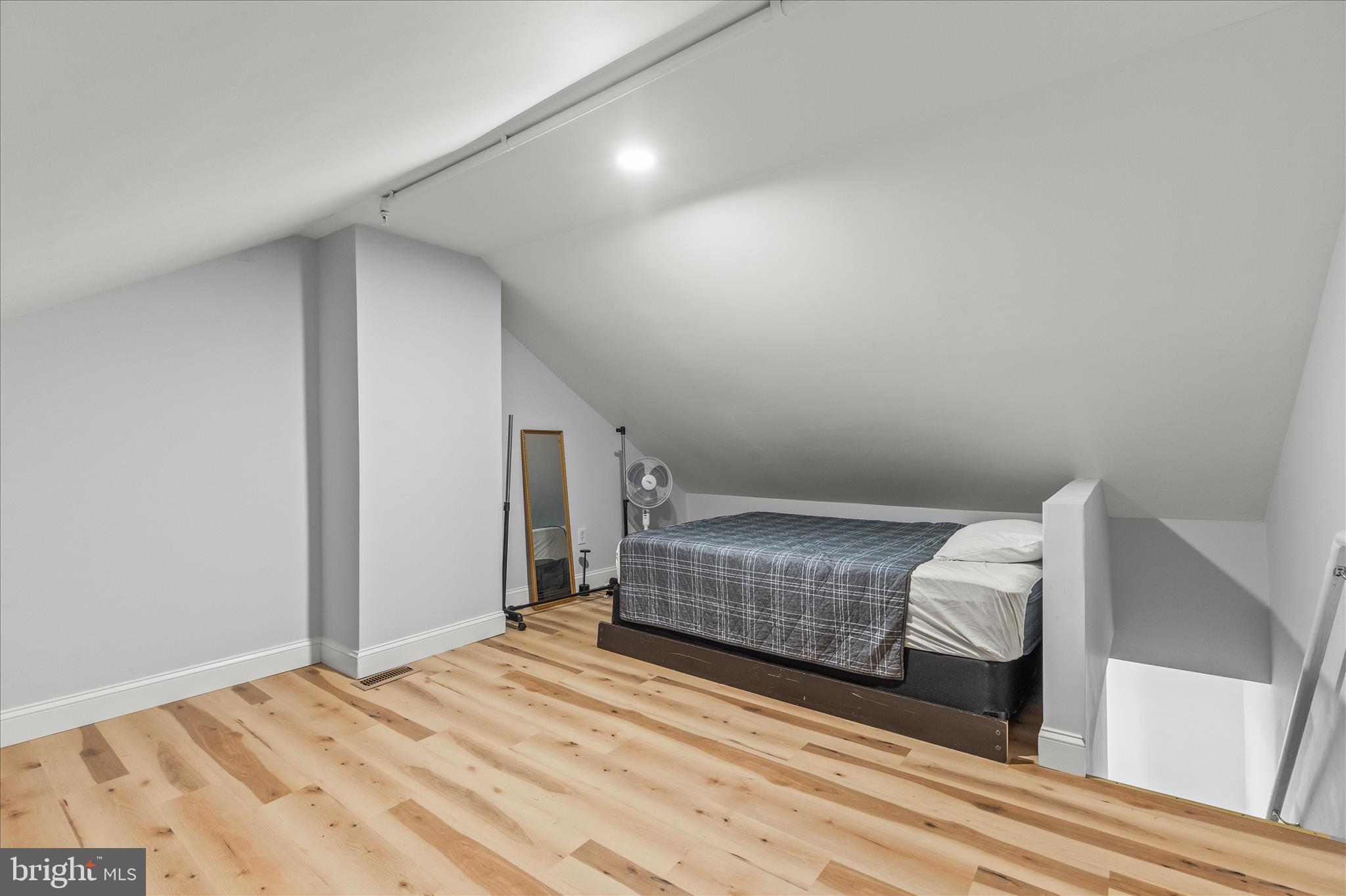 YORK CITY - Residential