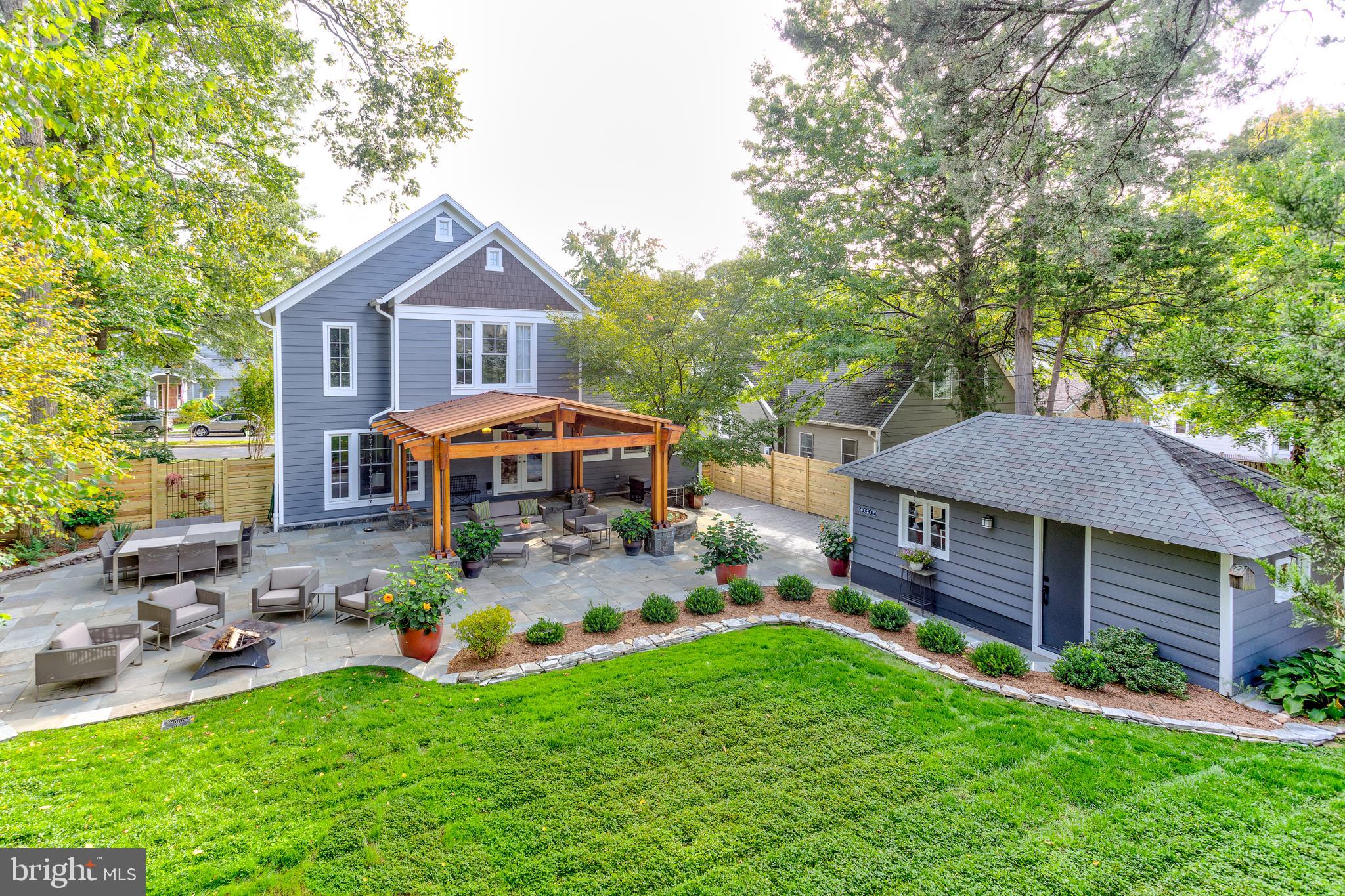 AURORA HILLS - Residential