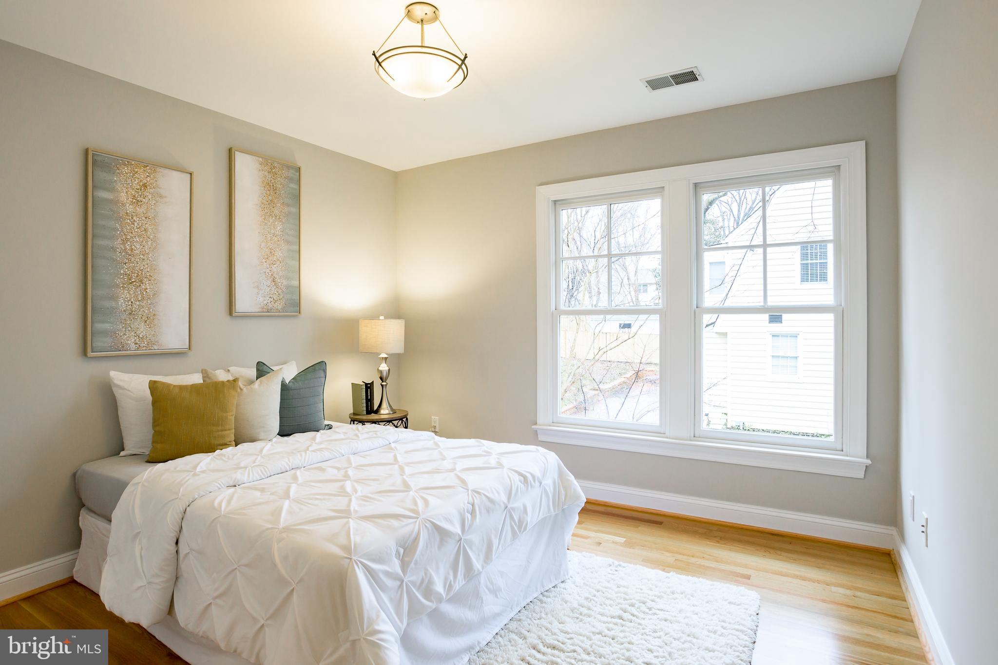 AURORA HILLS - Residential