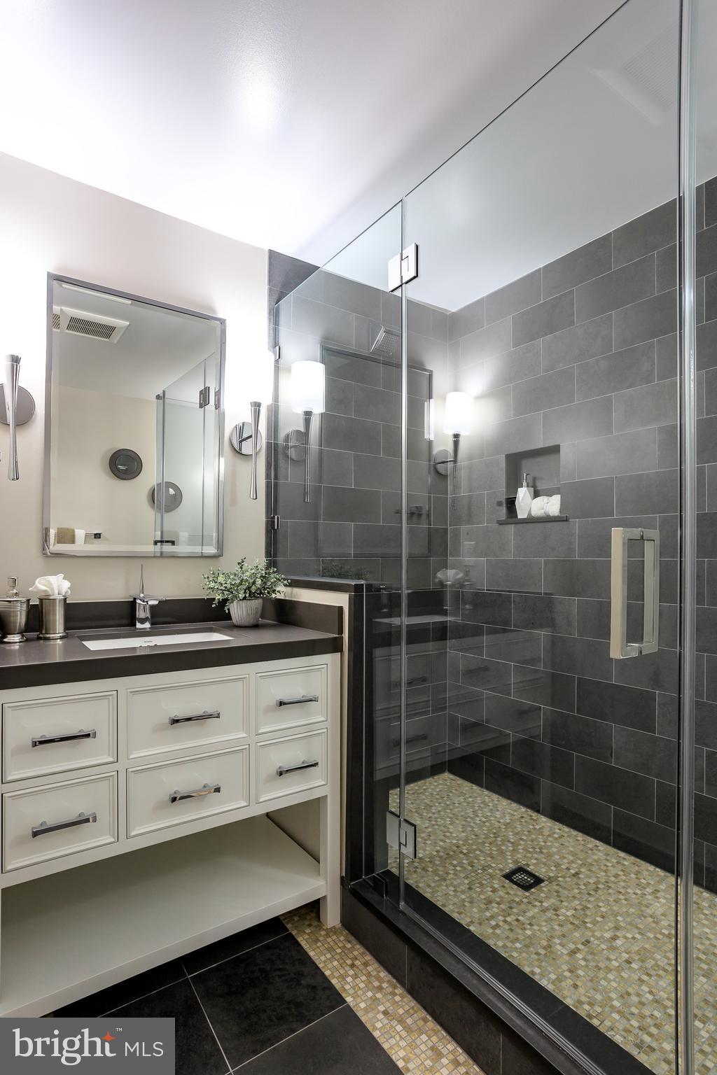 AURORA HILLS - Residential