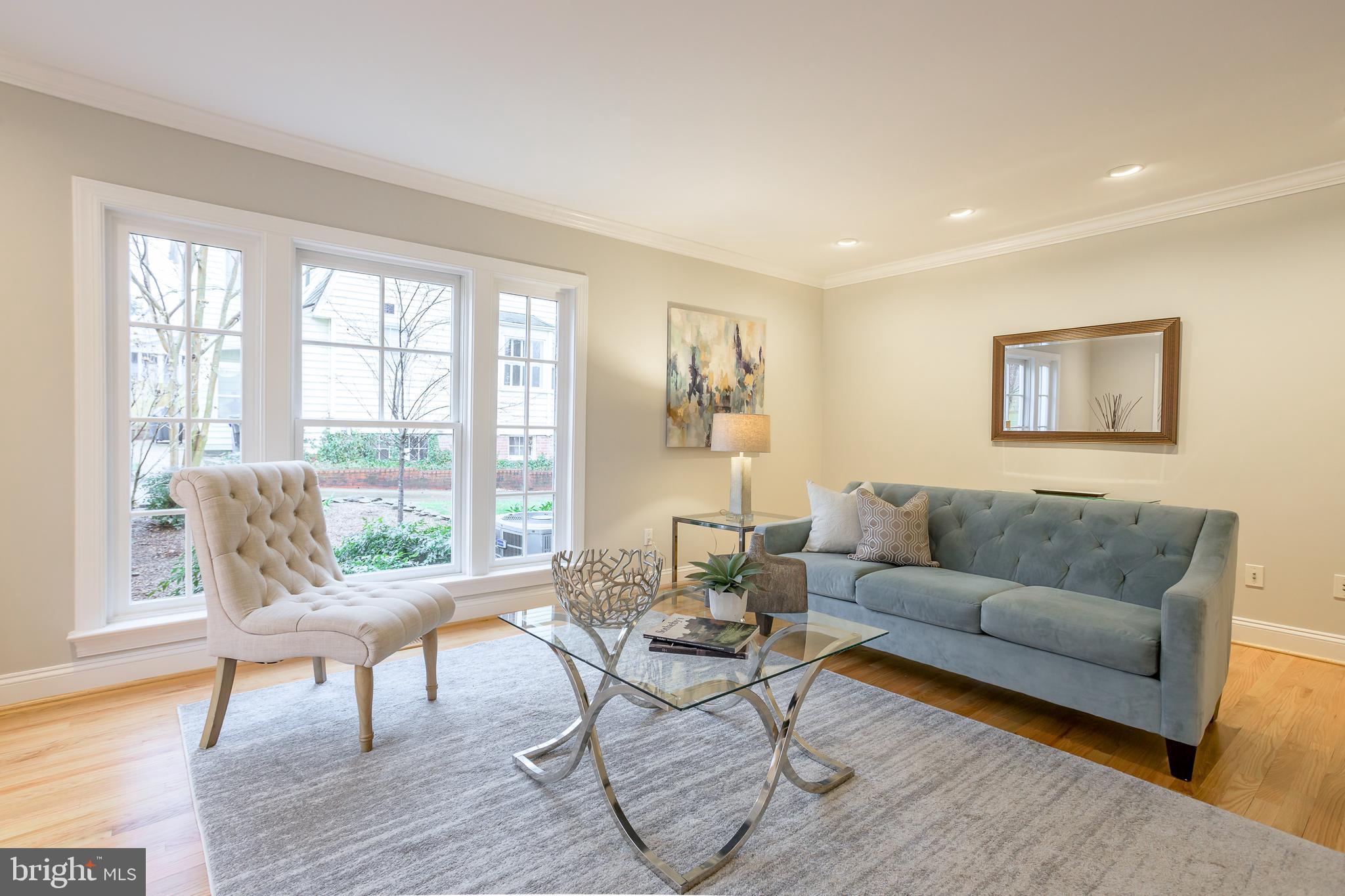 AURORA HILLS - Residential