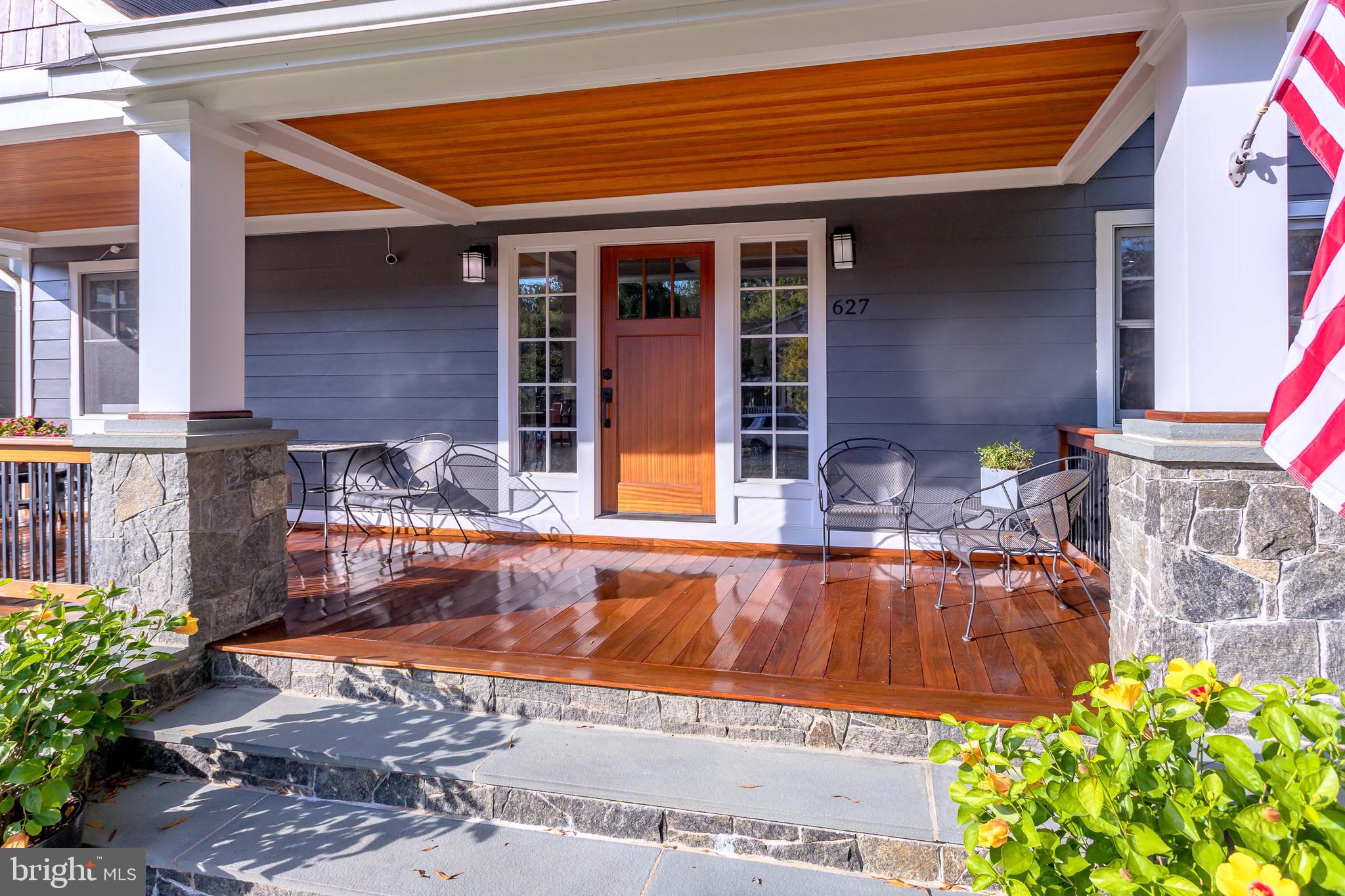 AURORA HILLS - Residential