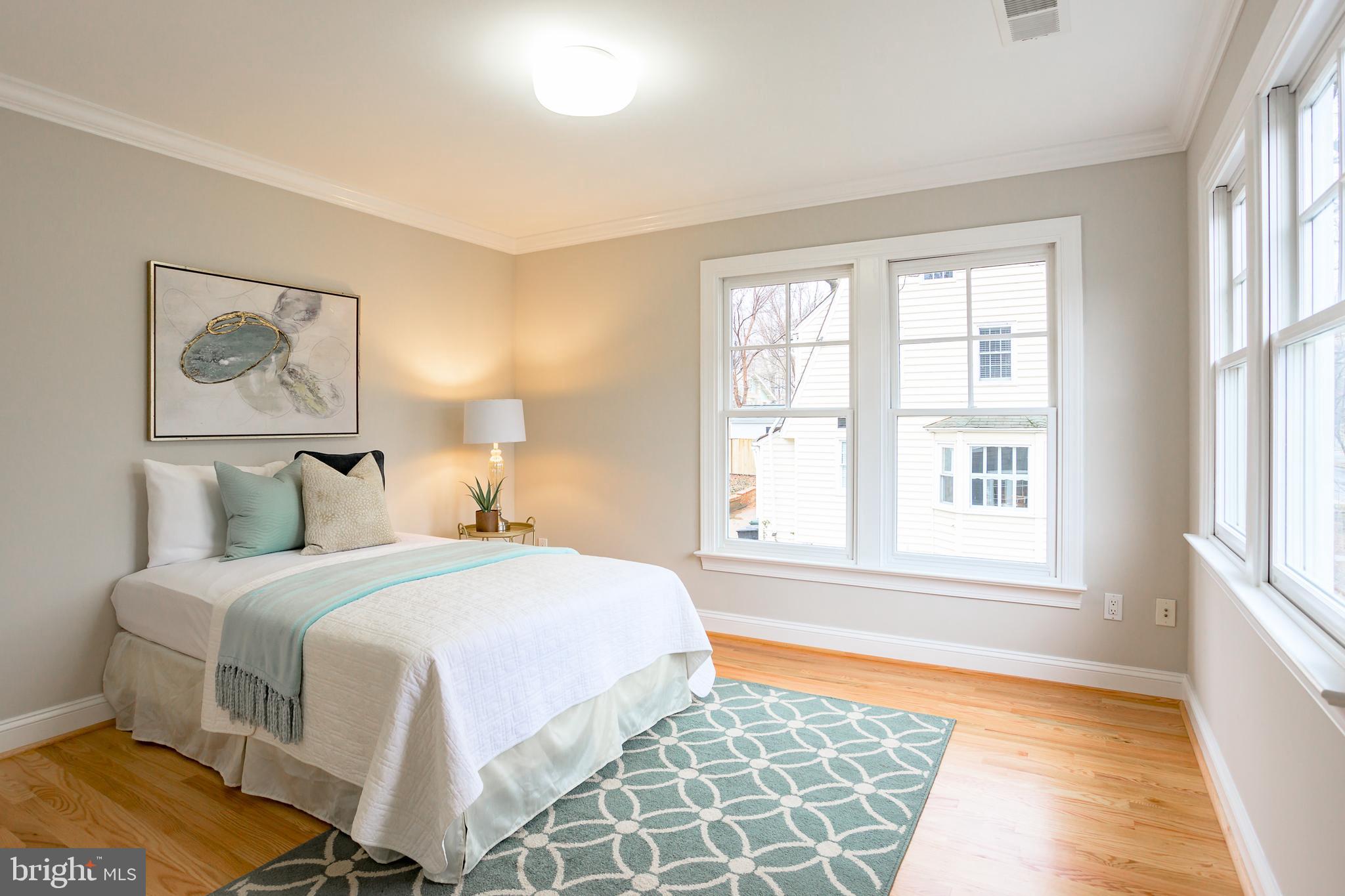 AURORA HILLS - Residential