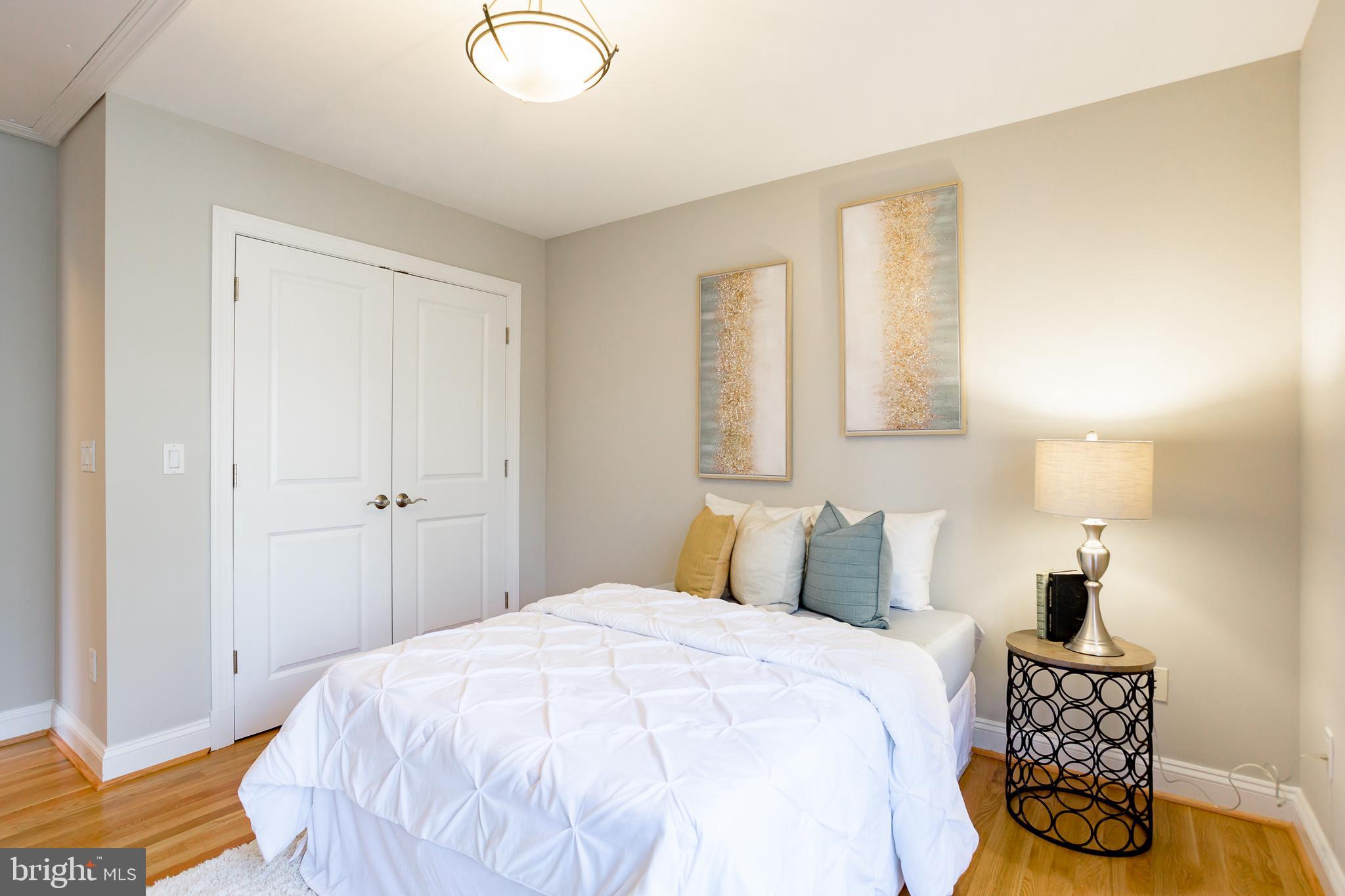 AURORA HILLS - Residential