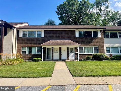 810 N FORKLANDING ROAD 116 MAPLE SHADE NJ 08052