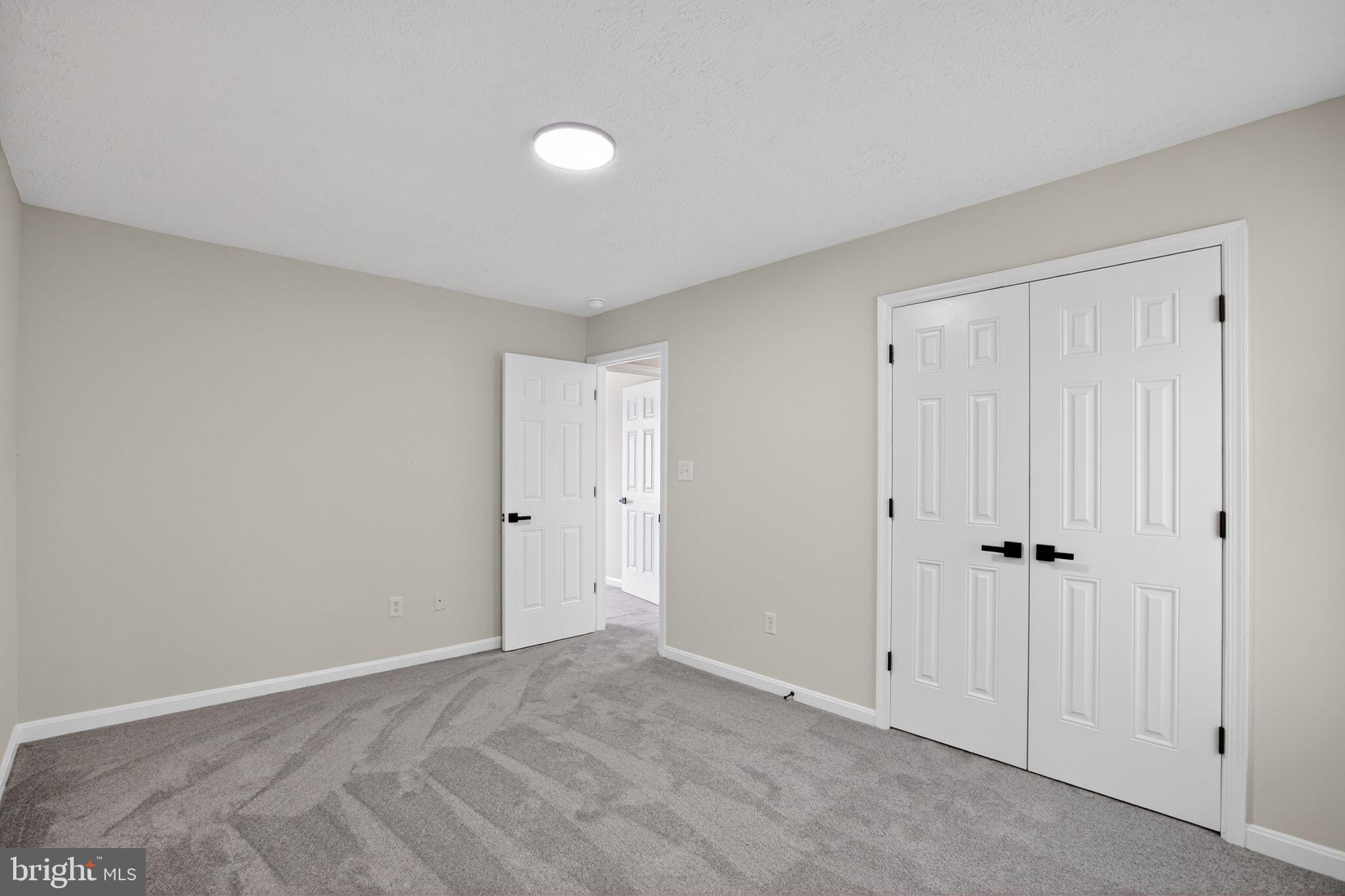 EMERALD HILLS - Residential