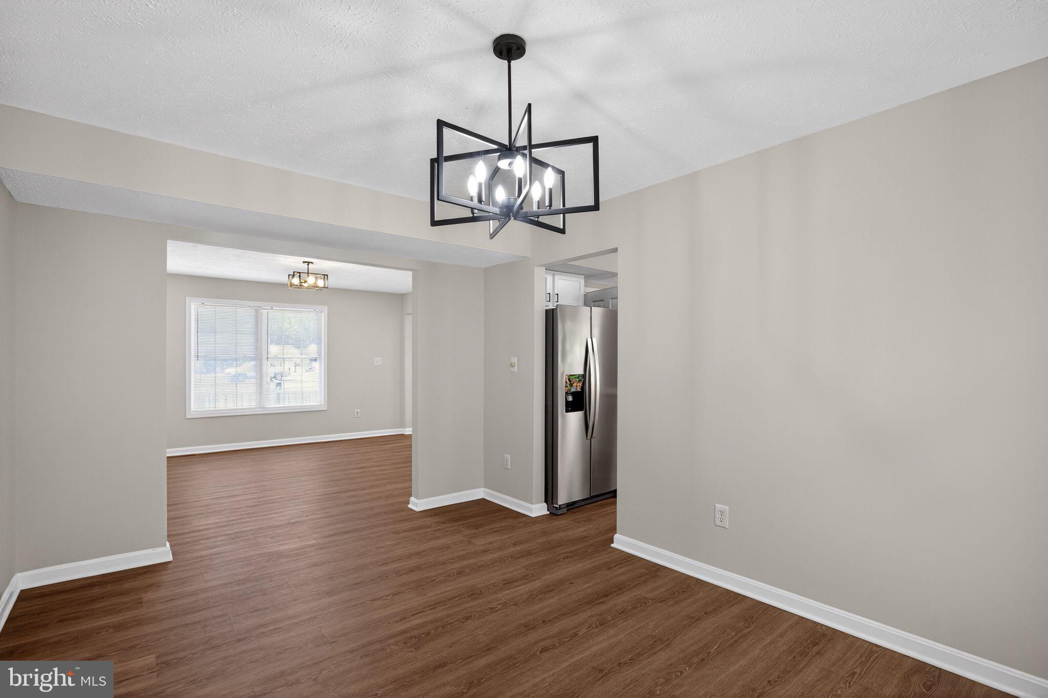 EMERALD HILLS - Residential