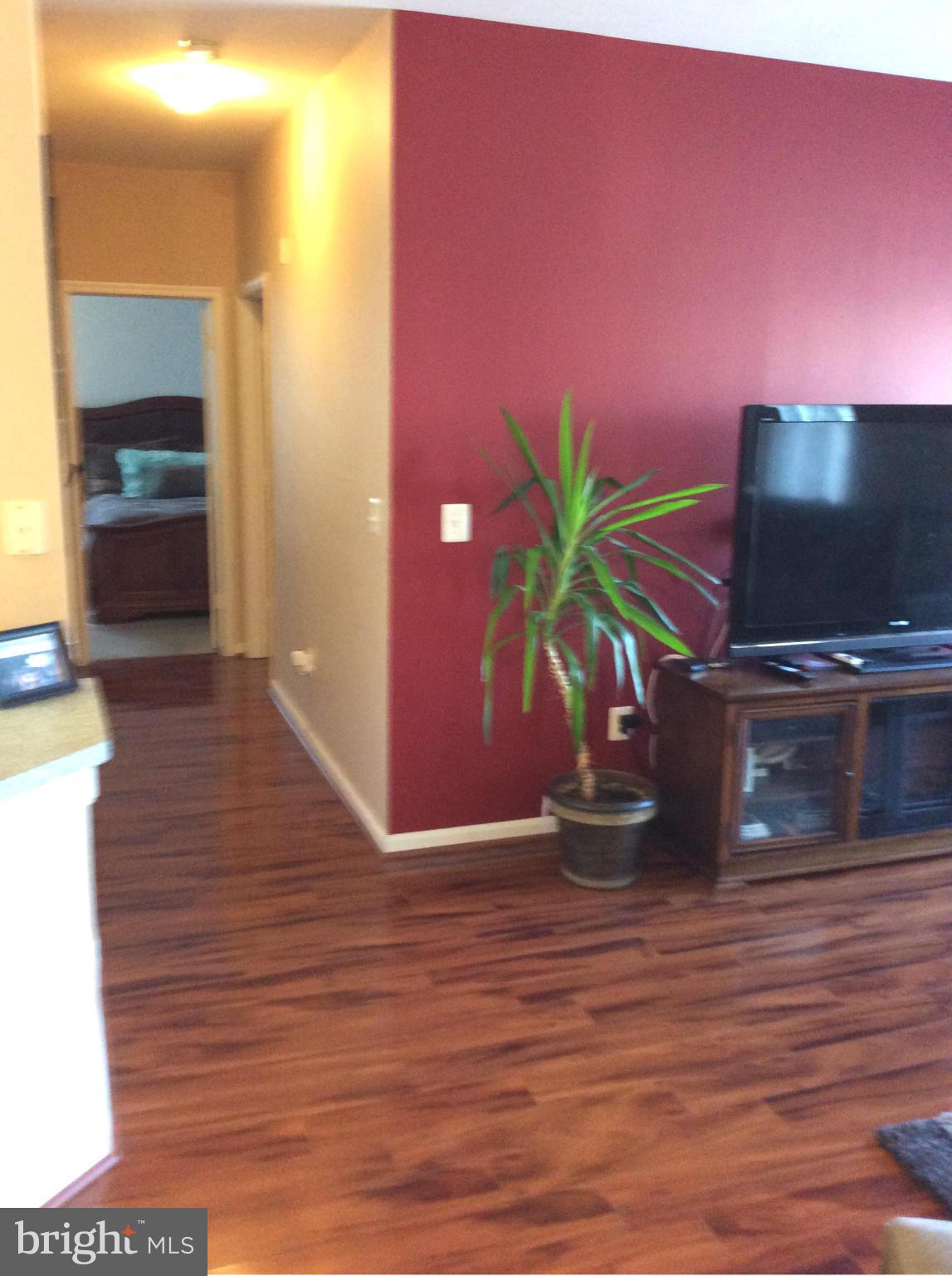 WINDSOR COMMONS - Residential