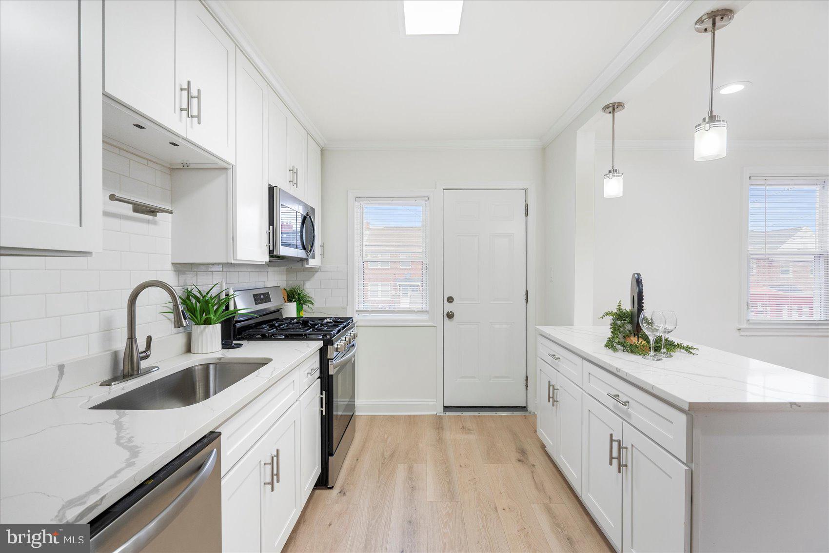 NEW NORTHWOOD - Residential