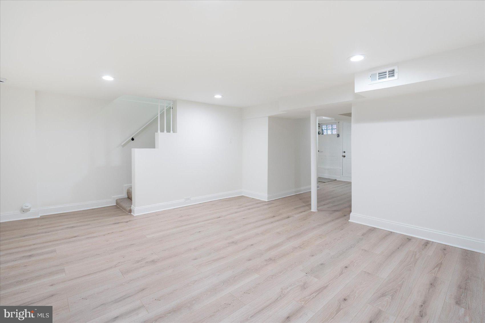 NEW NORTHWOOD - Residential