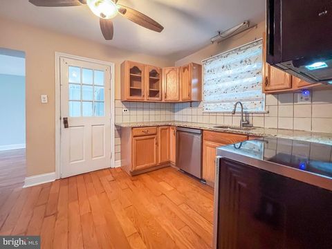 Tiny photo for 10 Makefield Road, MORRISVILLE, PA 19067 (MLS # PABU2115546)