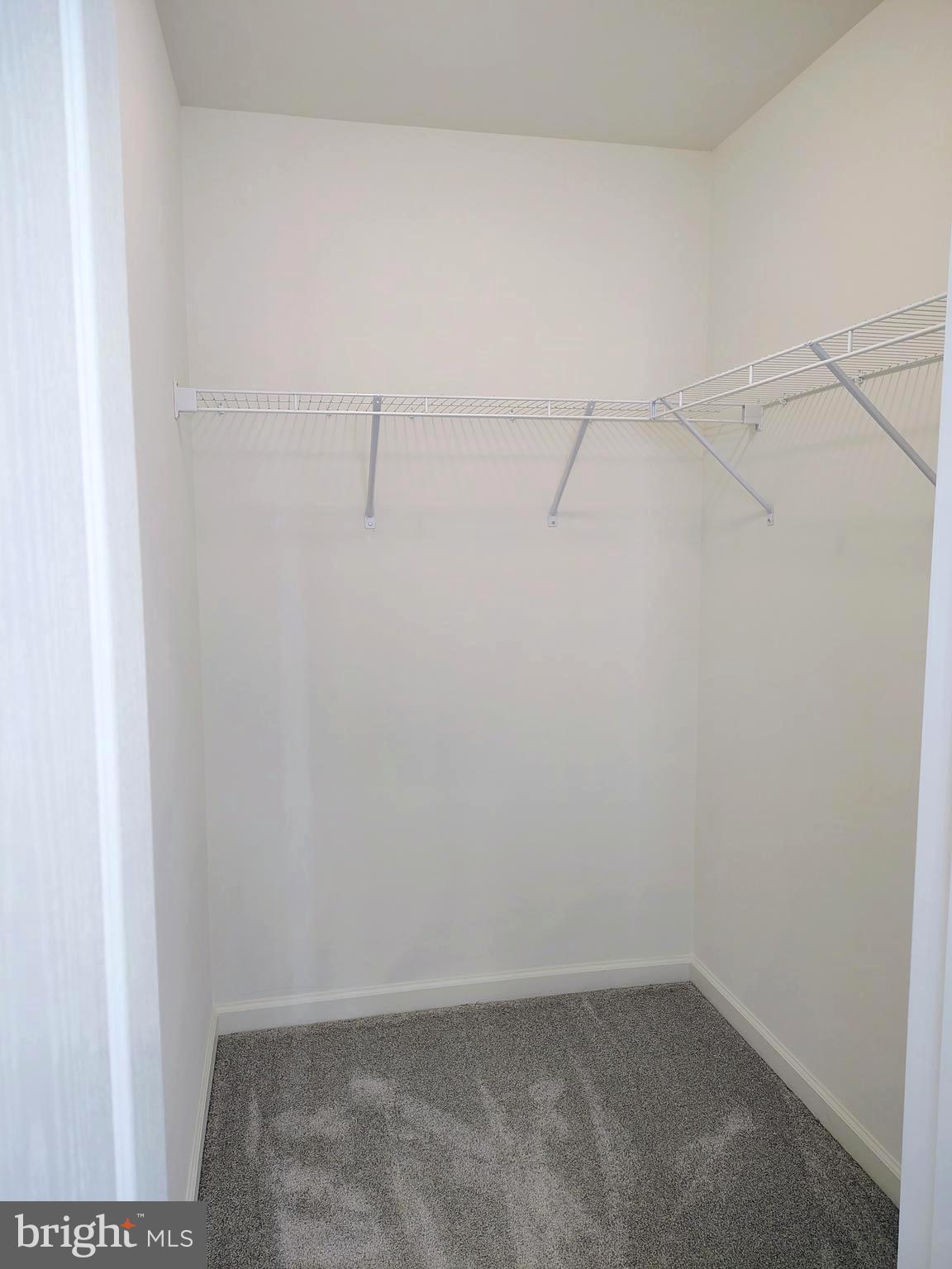 OVERLOOK AT RIVERSIDE TOWNHOMES - Residential Lease