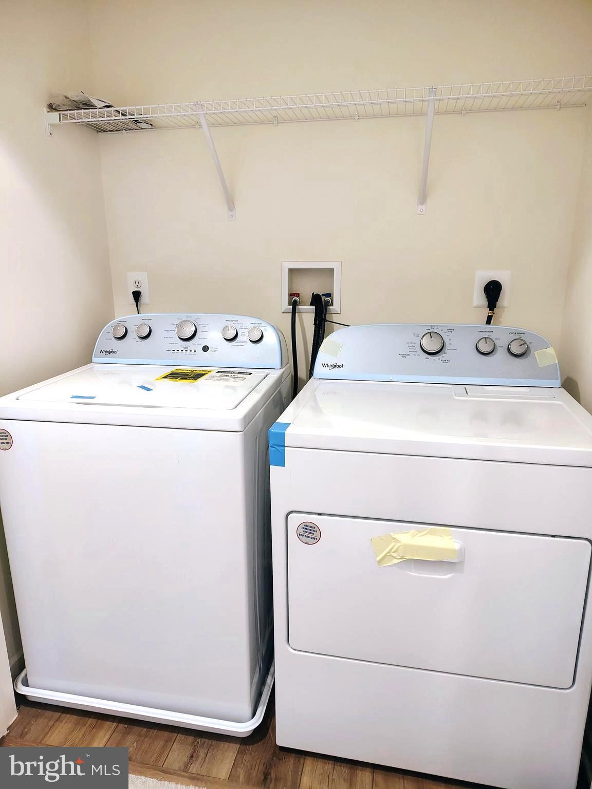 OVERLOOK AT RIVERSIDE TOWNHOMES - Residential Lease